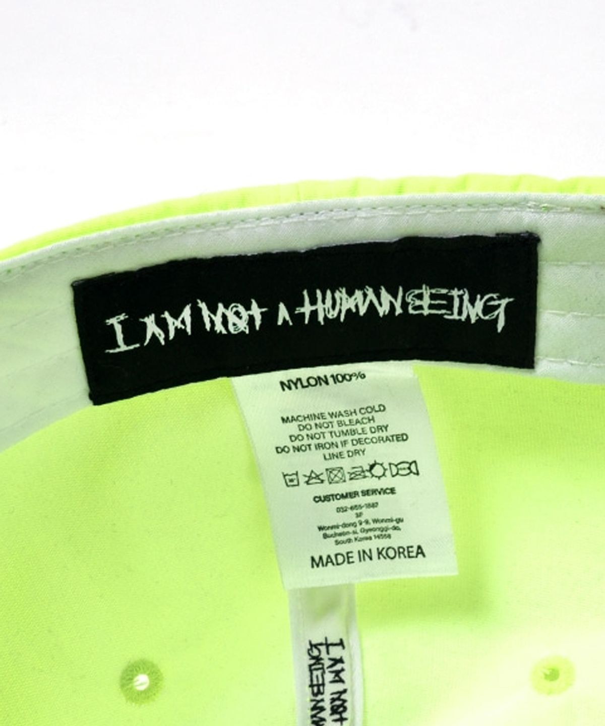 아임낫어휴먼비잉(I AM NOT A HUMAN BEING) BASIC LOGO CAP - NEON