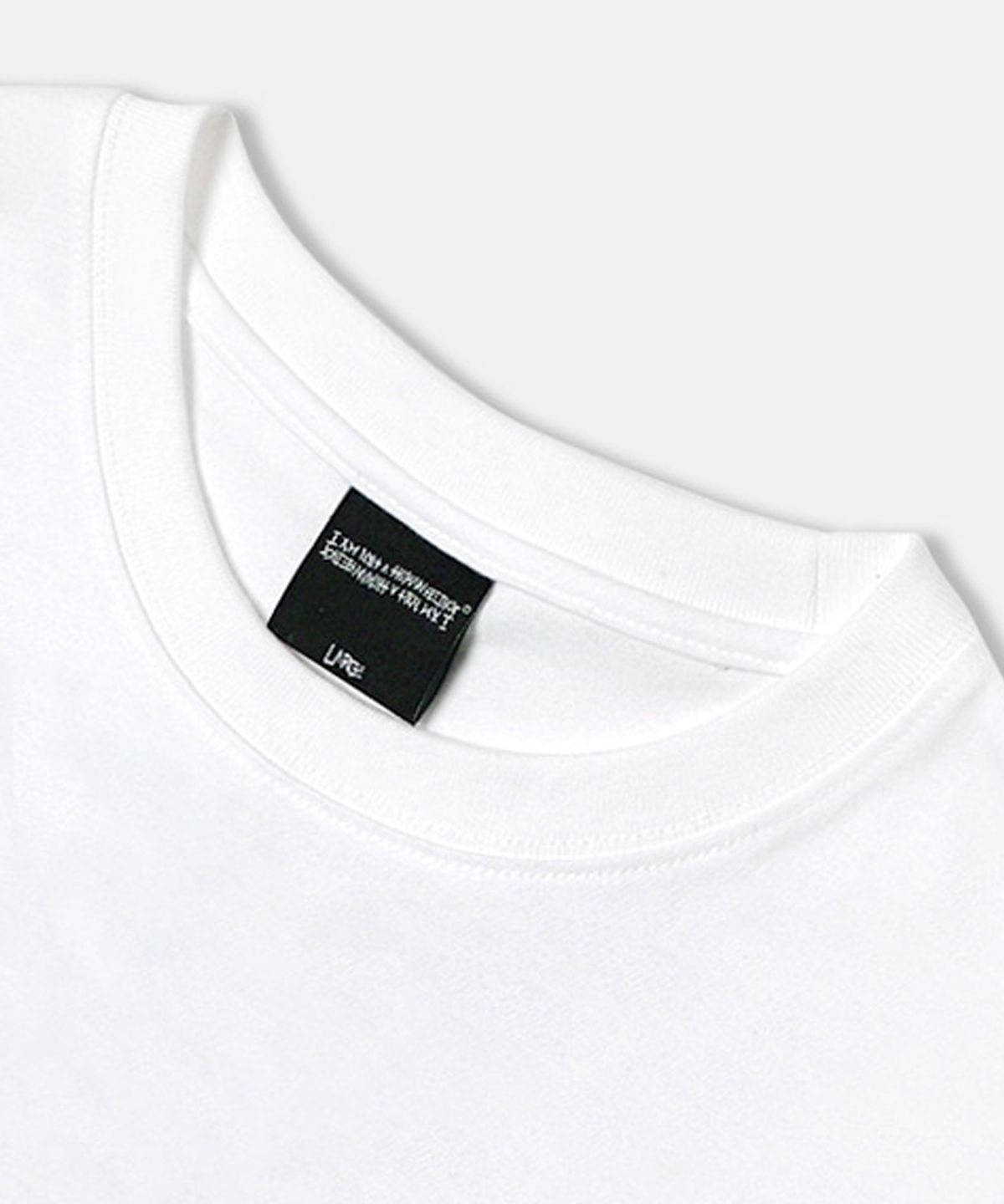아임낫어휴먼비잉(I AM NOT A HUMAN BEING) MOSAIC TEE - WHITE