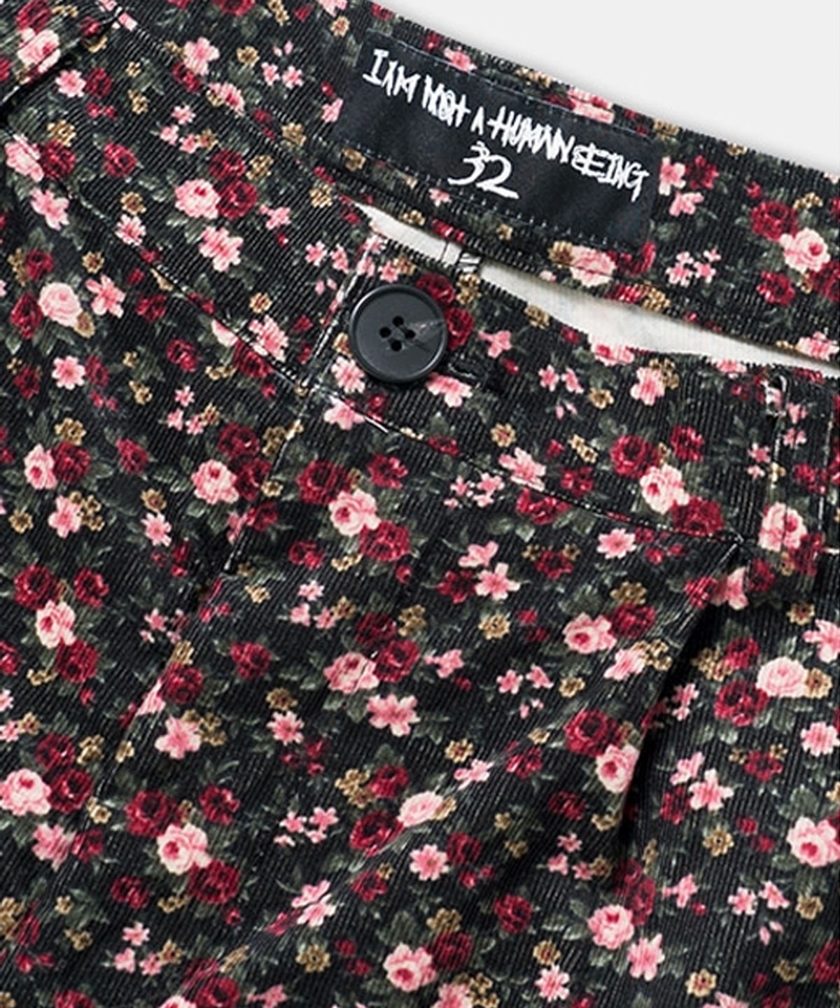 아임낫어휴먼비잉(I AM NOT A HUMAN BEING) FLORAL SHORTS - BLACK