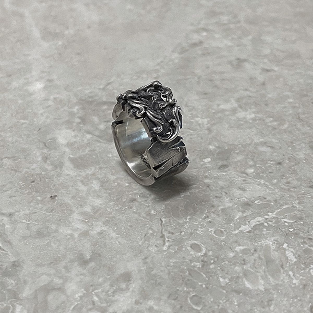 팬도럼주얼리(PANDORUMJEWELRY) Bizarre
