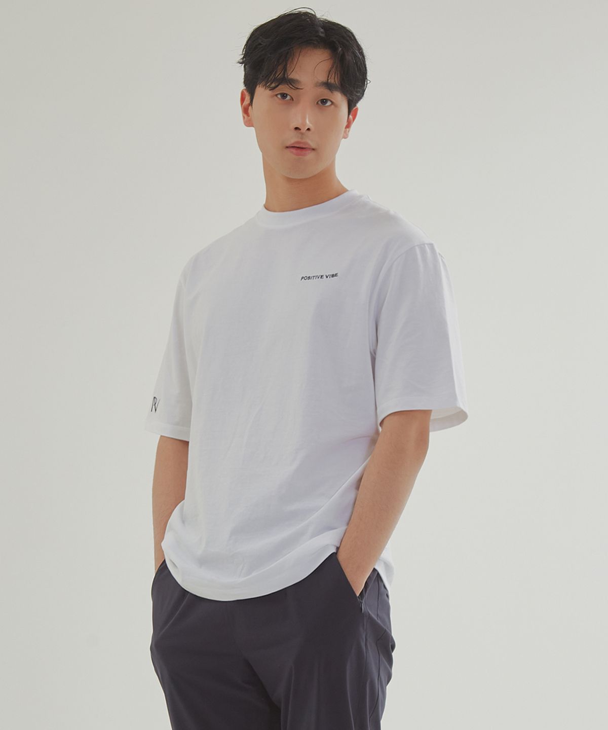포지티브 바이브(POSITIVE VIBE) [UNISEX] Logo-embroidered oversized cotton-jersey T-shirt(White)_W