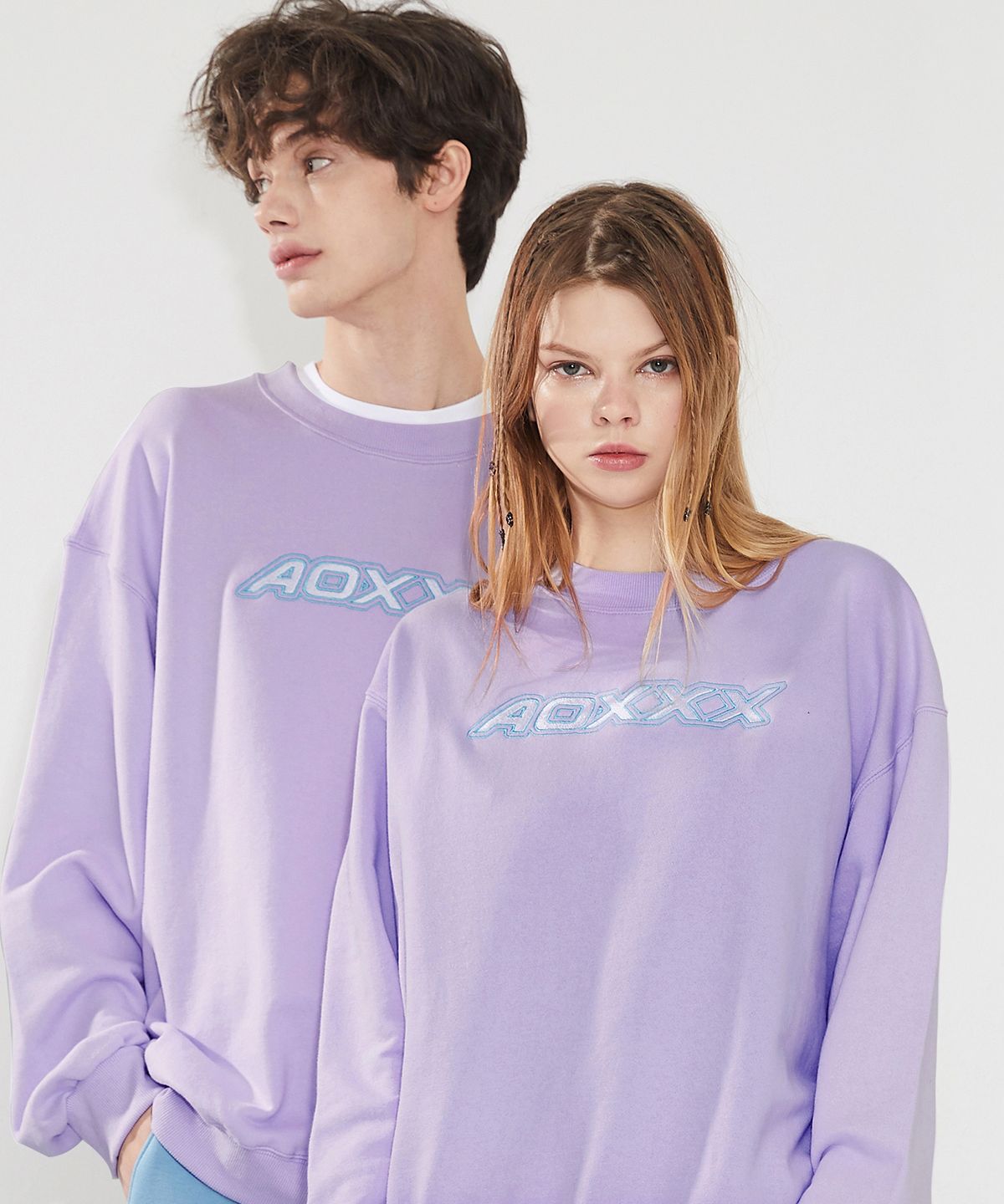 에이오엑스(AOX) Sporty Logo sweatshirt(Oversize fit) Lavender