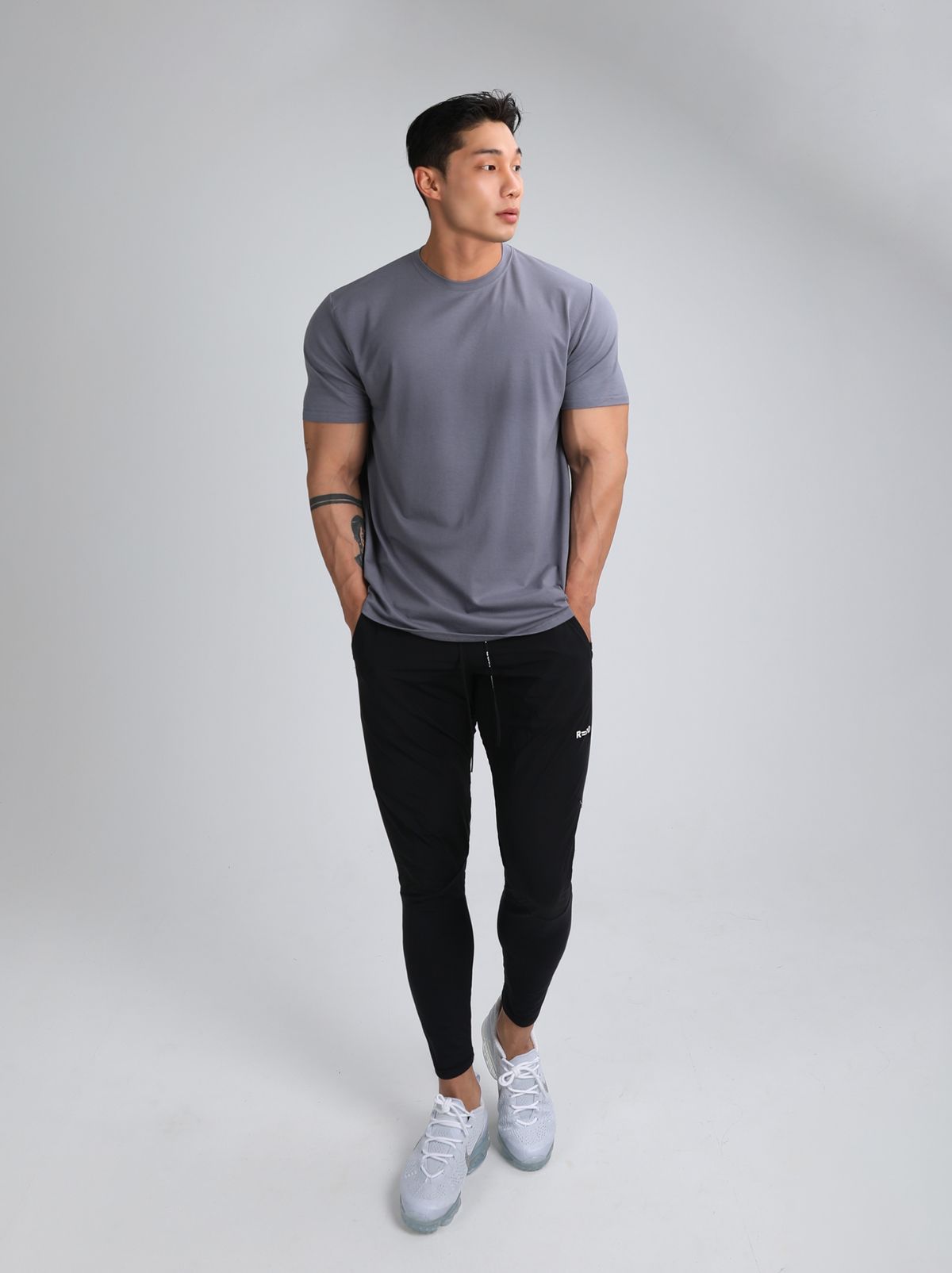 알브이디(RVD) 무지 모달머슬핏 반팔티 (슬레이트 그레이)
