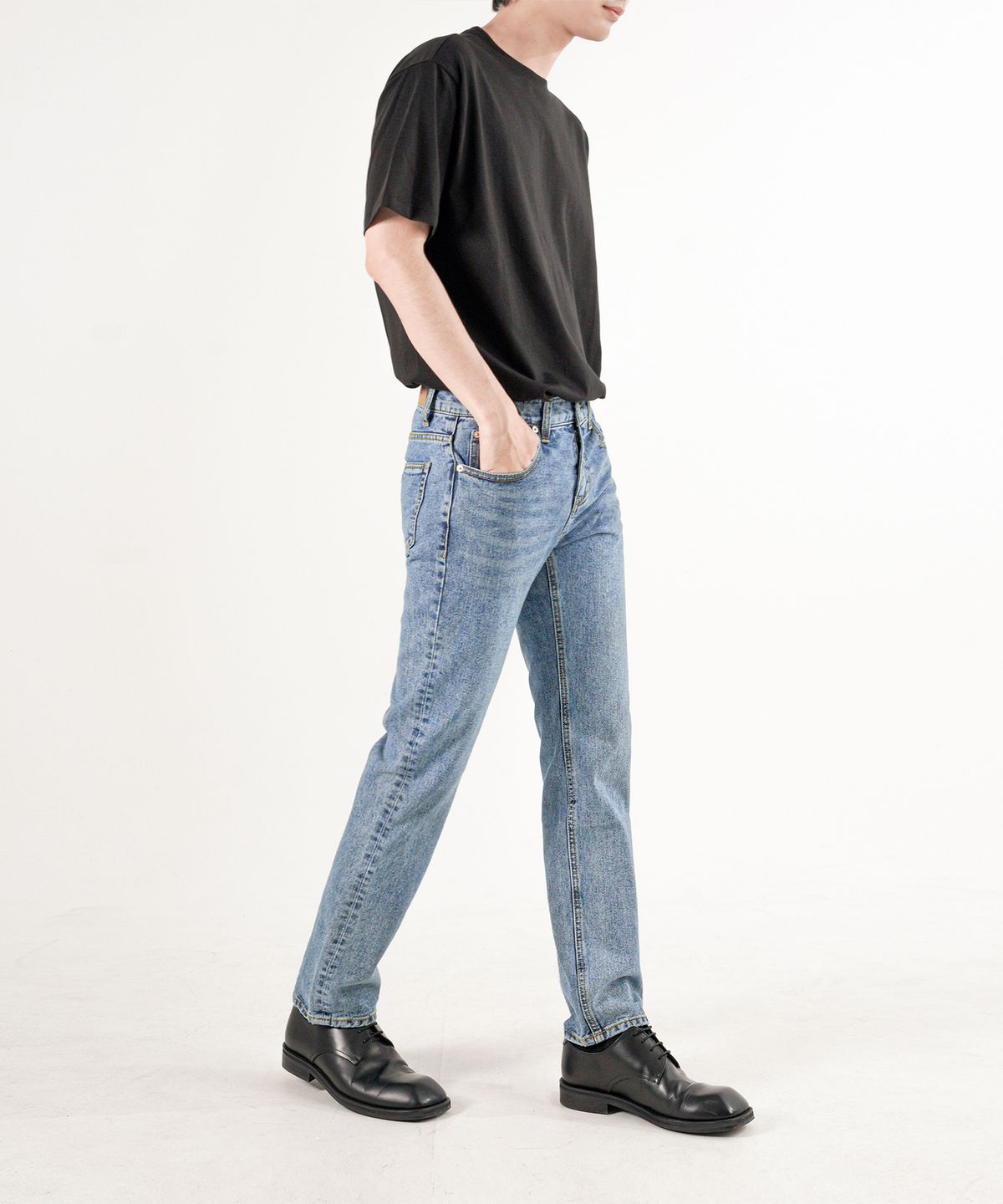 폴코어(PAULCORE) PAUL209 스트레이트 크롭핏 데님진 (연청)