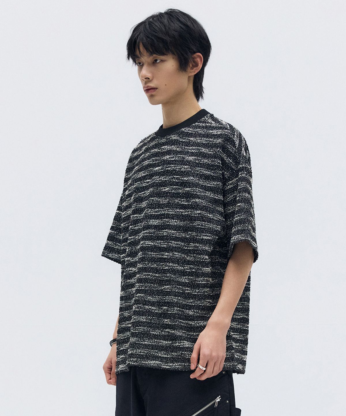 메종미네드(MAISON MINED) [2STYLE] MIXED BOUCLE KNIT HALF SLEEVE BLACK
