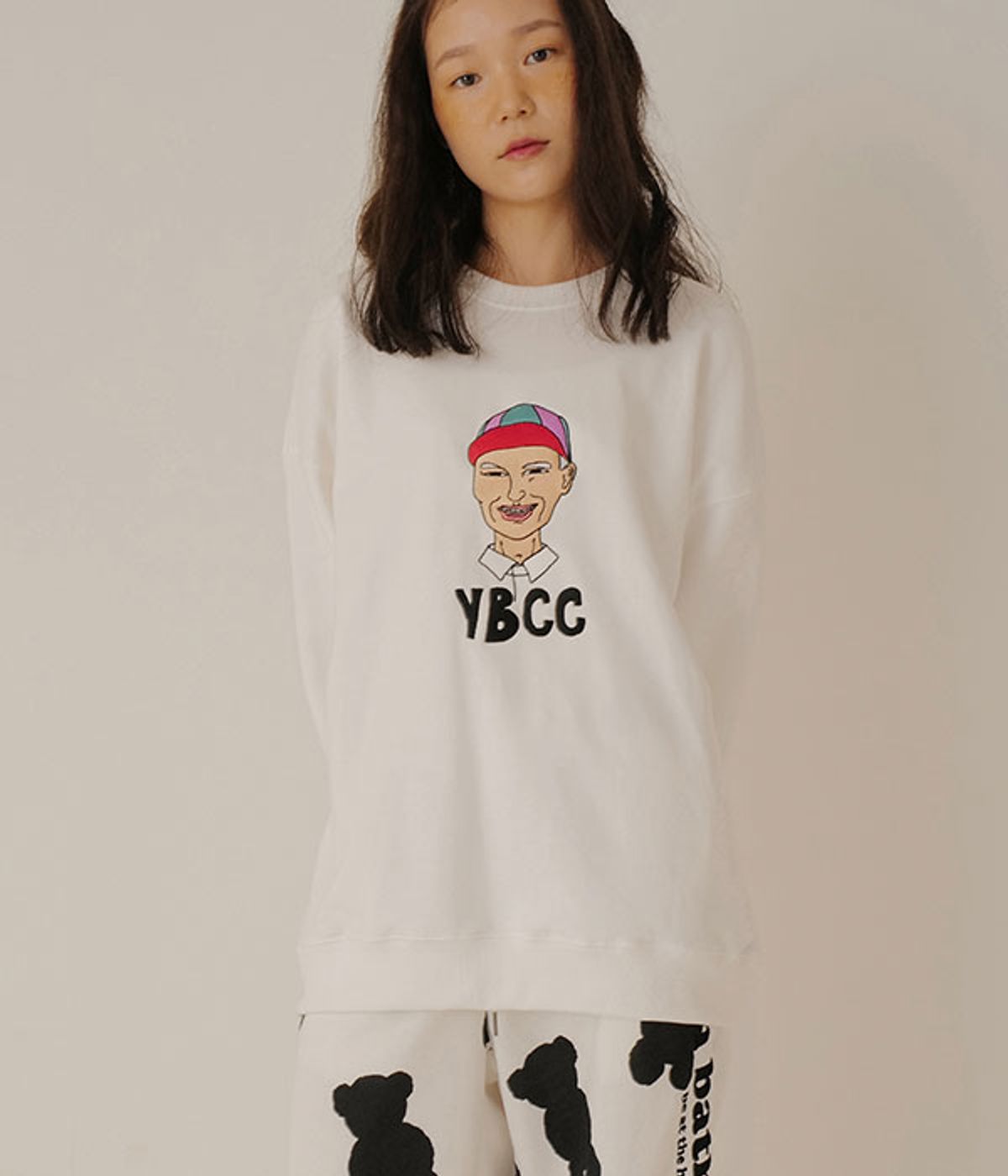 유쓰배쓰(YOUTHBATH) Mr.JOSH CREW NECK_WHITE
