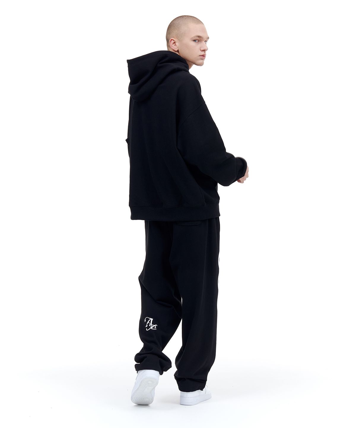 아카이브 볼드(ARCHIVE BOLD) 939 LOGO SWEAT PANTS (BLACK)