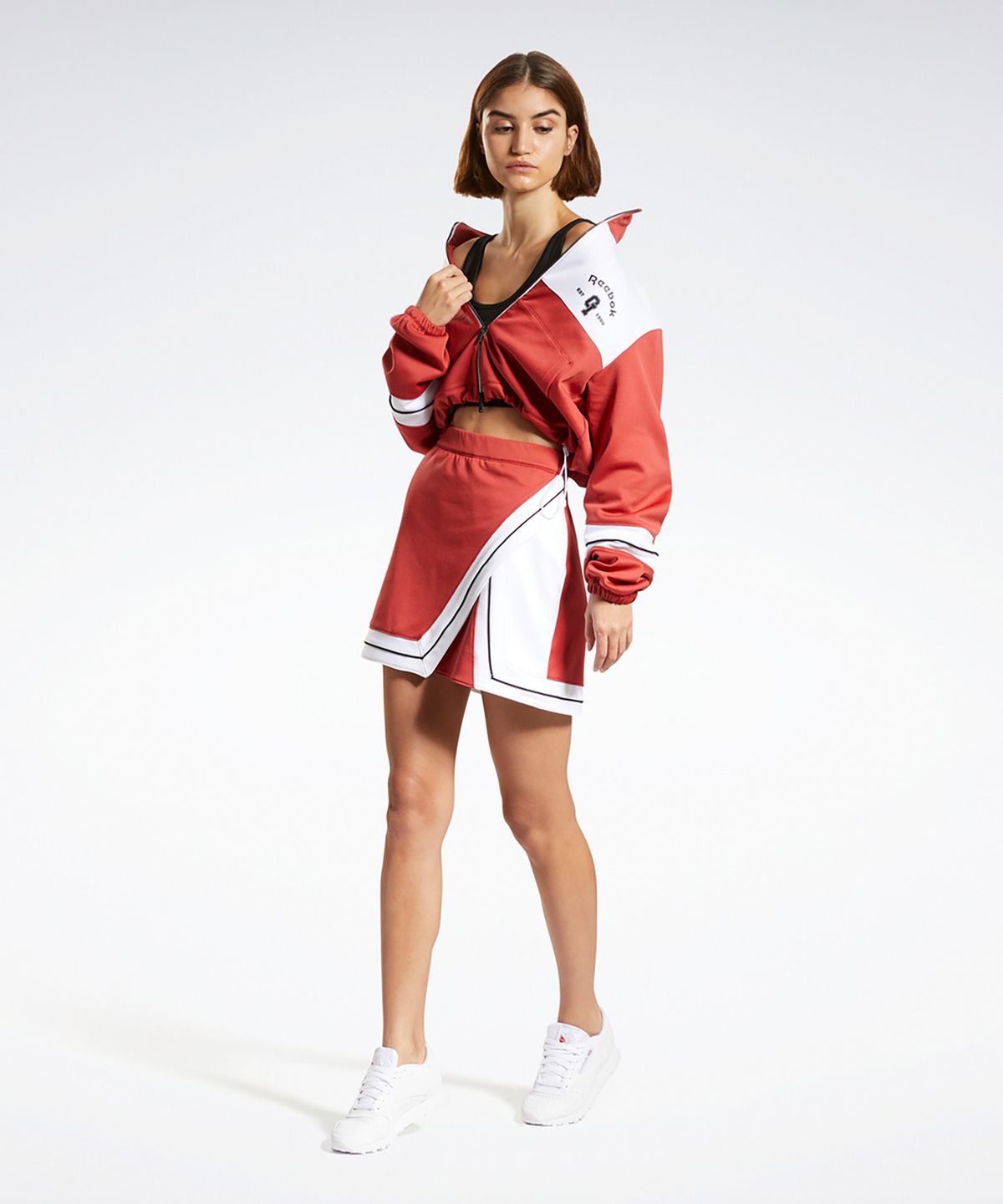 리복(REEBOK) 리복 X 5252 CL 클럽 스커트 - 레드 / H25638