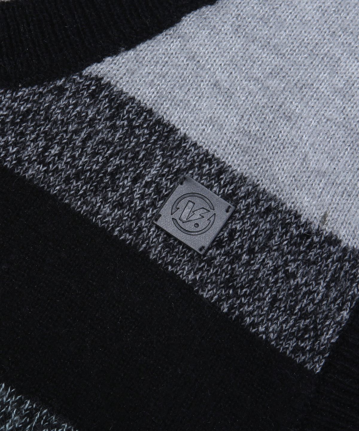 벌스원(VERSE ONE) ALPACA GRADIENT KNIT VEST MIXED COLOR