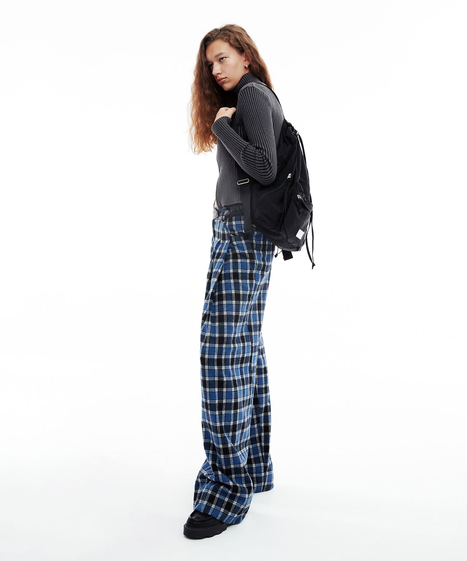 MUSINSA | fennec DRAWSTRING BACKPACK - BLACK