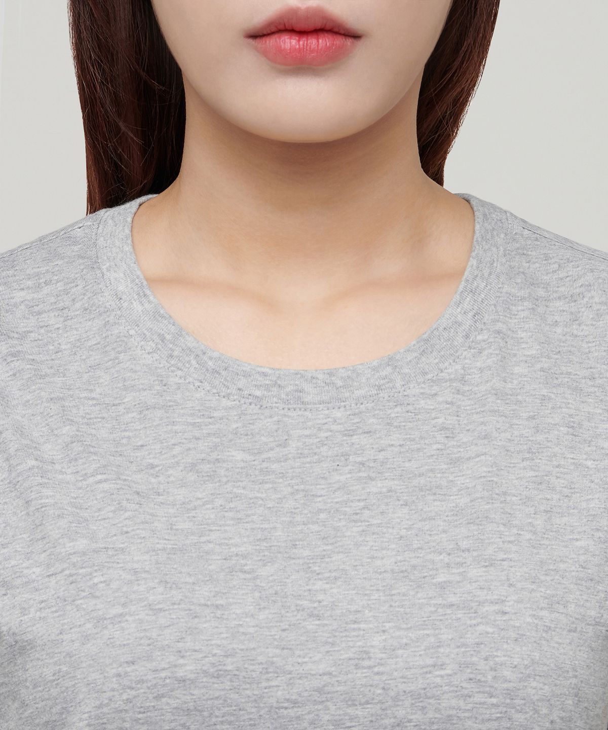무신사 스탠다드 우먼(MUSINSA STANDARD WOMAN) 우먼즈 베이식 슬리브리스 탑 [미디엄 그레이]