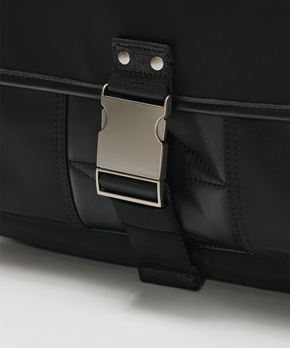 MUSINSA | MAISON MINED BUCKLE STRAP HOBO BAG