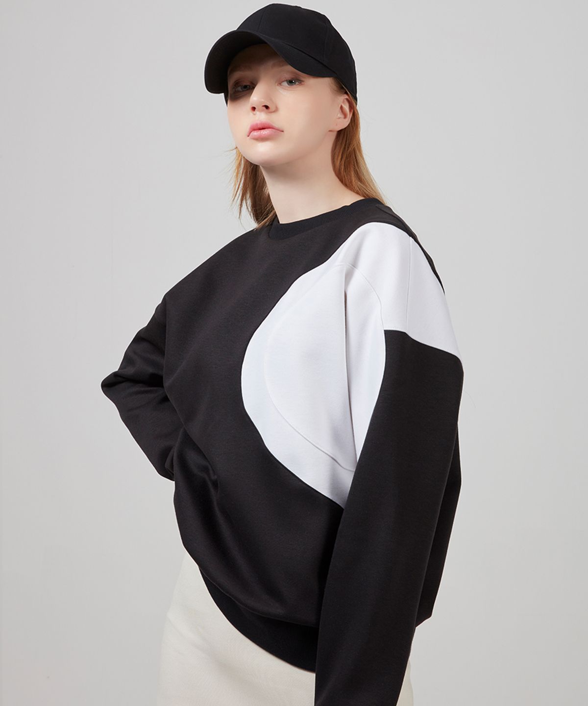 에스에스큐알(SSQR) Women Casual Sweatshirt DERBAN_01