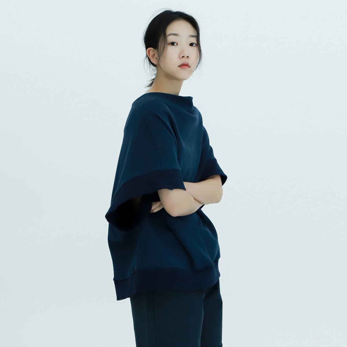 윔지마인드(WHIMSY MIND) 파도 카울 스웻셔츠_네이비