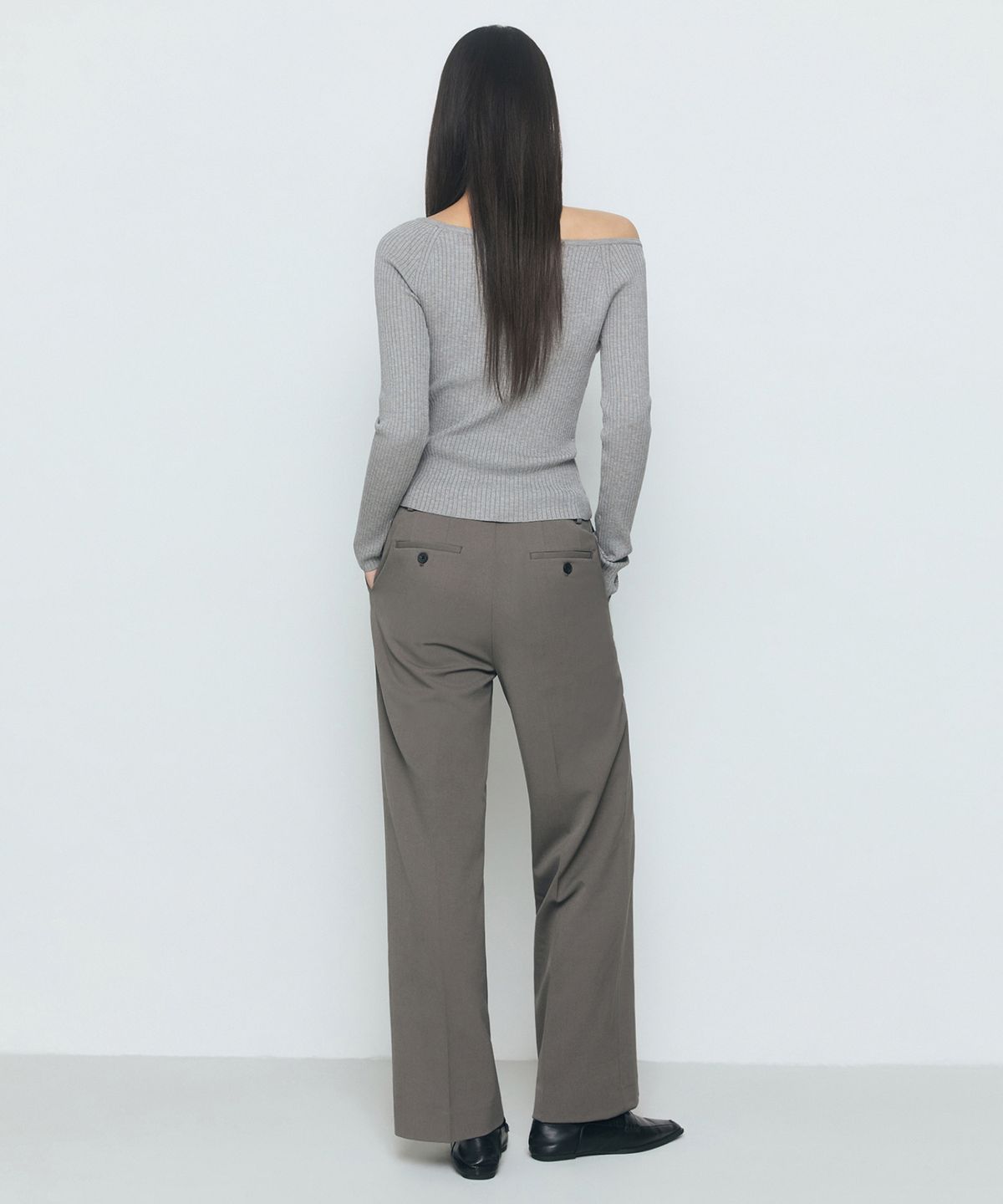 무신사 스탠다드 우먼(MUSINSA STANDARD WOMAN) 우먼즈 와이드 히든 밴딩 슬랙스 [웜 그레이]