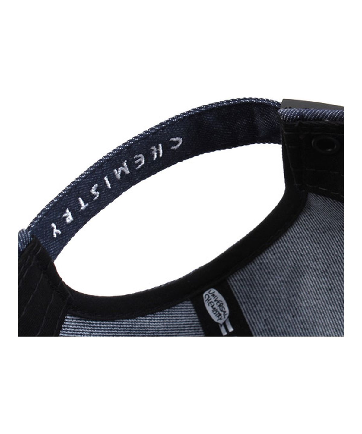 유니버셜 케미스트리(UNIVERSAL CHEMISTRY) Dark Denim Logo Low Ballcap 데님볼캡