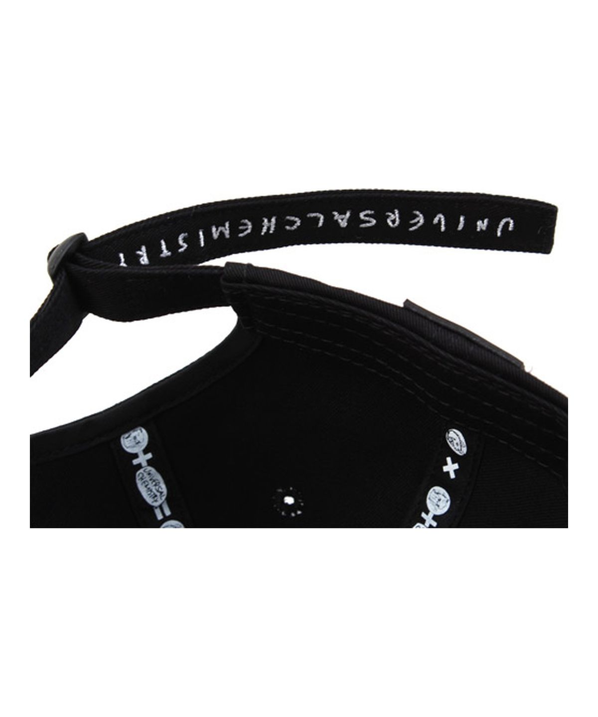 유니버셜 케미스트리(UNIVERSAL CHEMISTRY) BK Bar Black Low Ballcap 로우볼캡