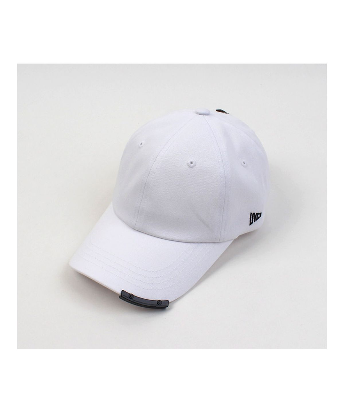 유니버셜 케미스트리(UNIVERSAL CHEMISTRY) BK Bar White Low Ballcap 로우볼캡