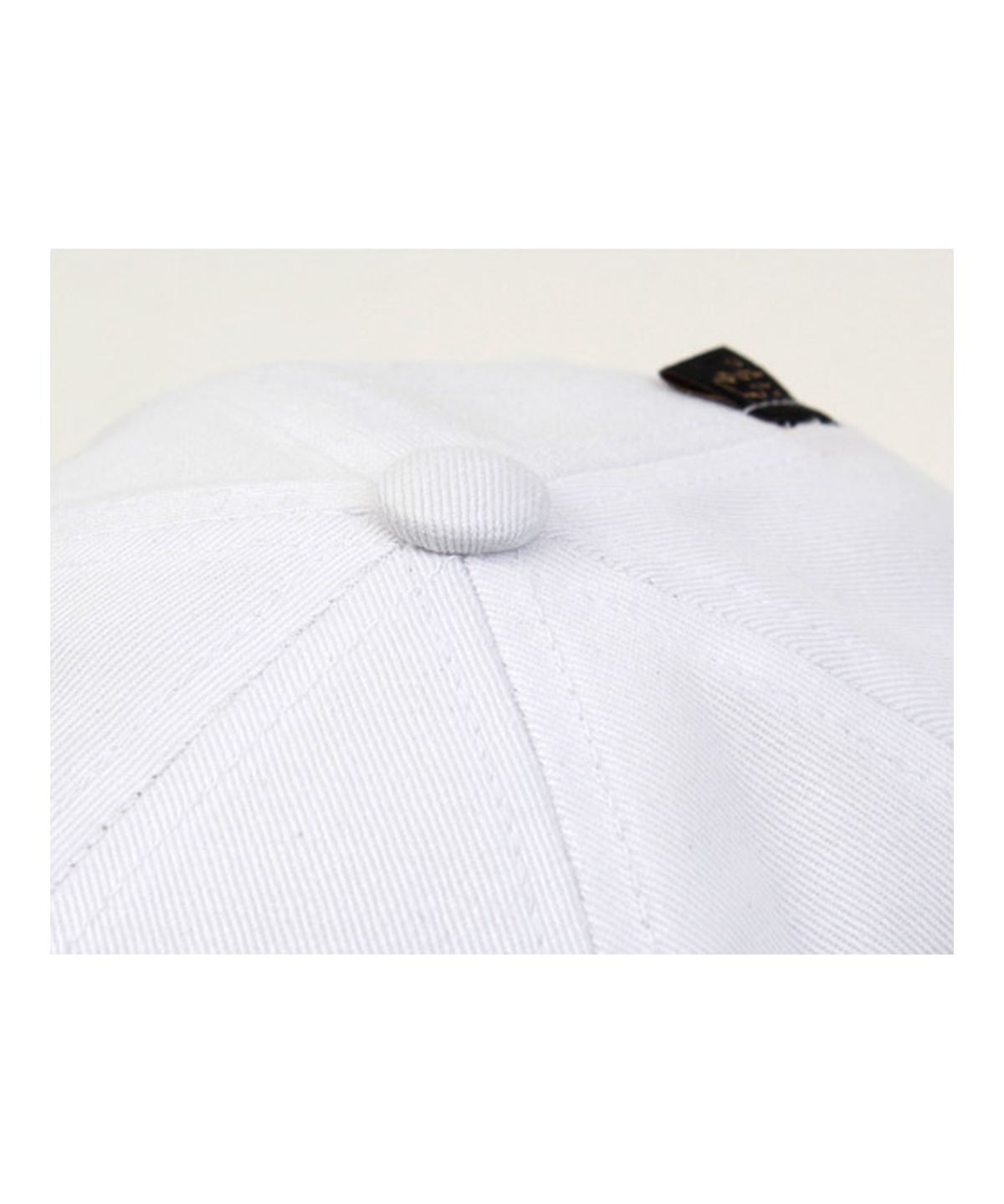 유니버셜 케미스트리(UNIVERSAL CHEMISTRY) BK Bar White Low Ballcap 로우볼캡