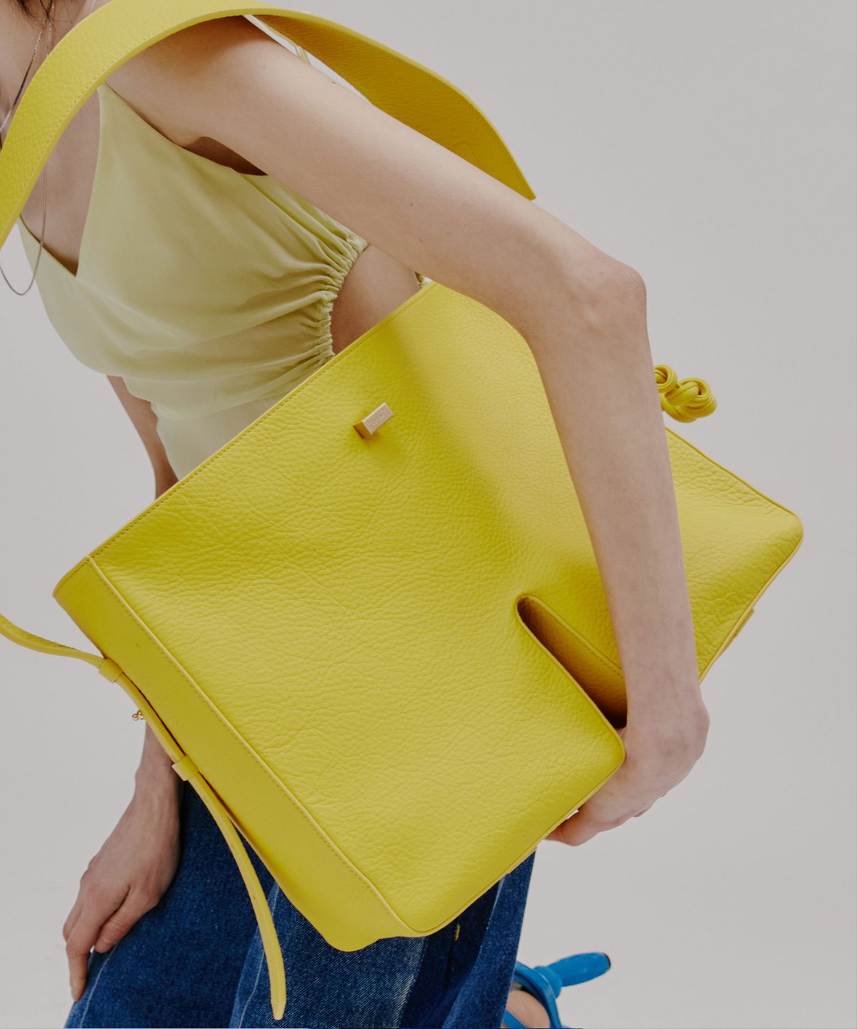 이호(LEEHO) CHUNK (yellow)