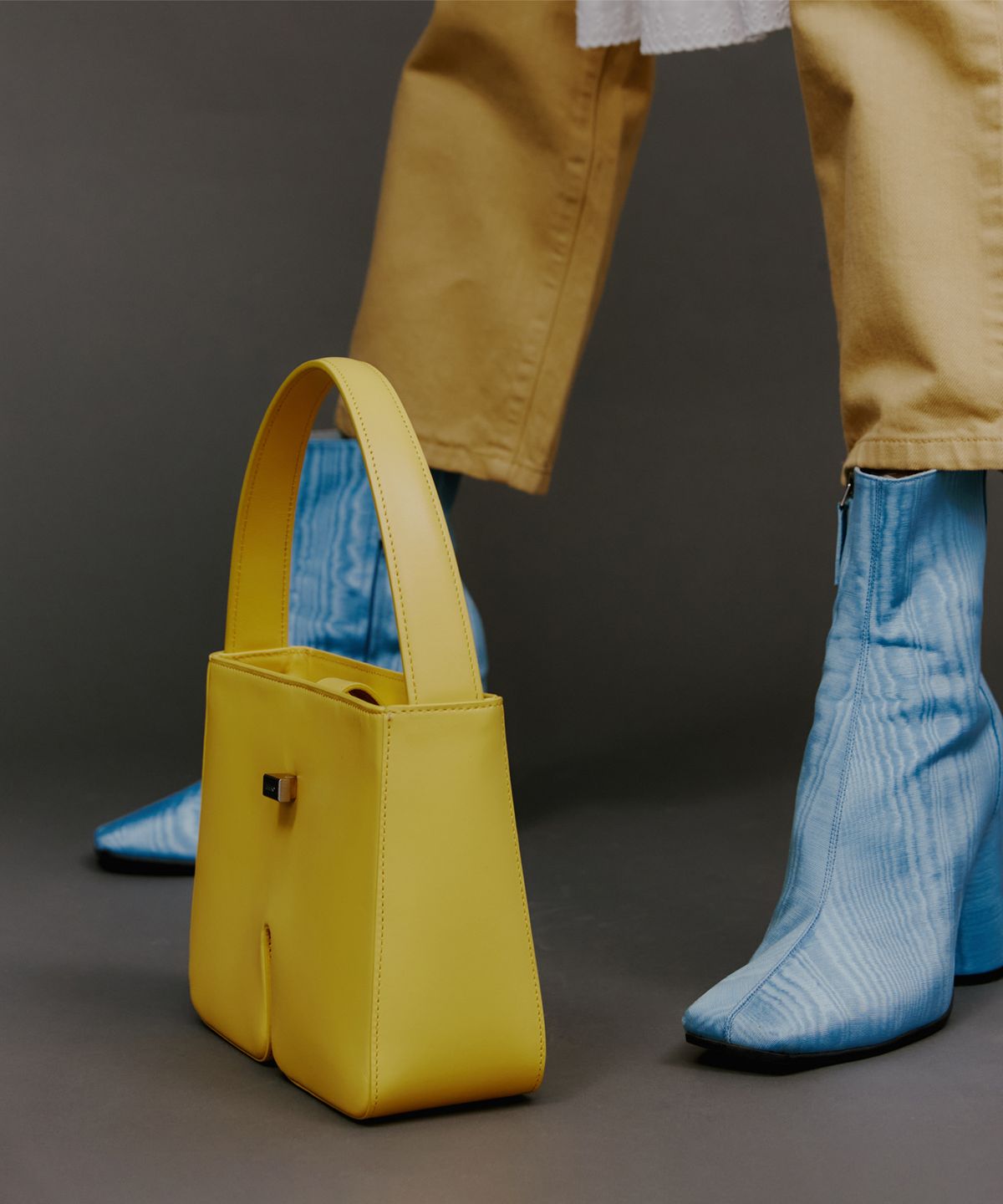 이호(LEEHO) LUMP (yellow)