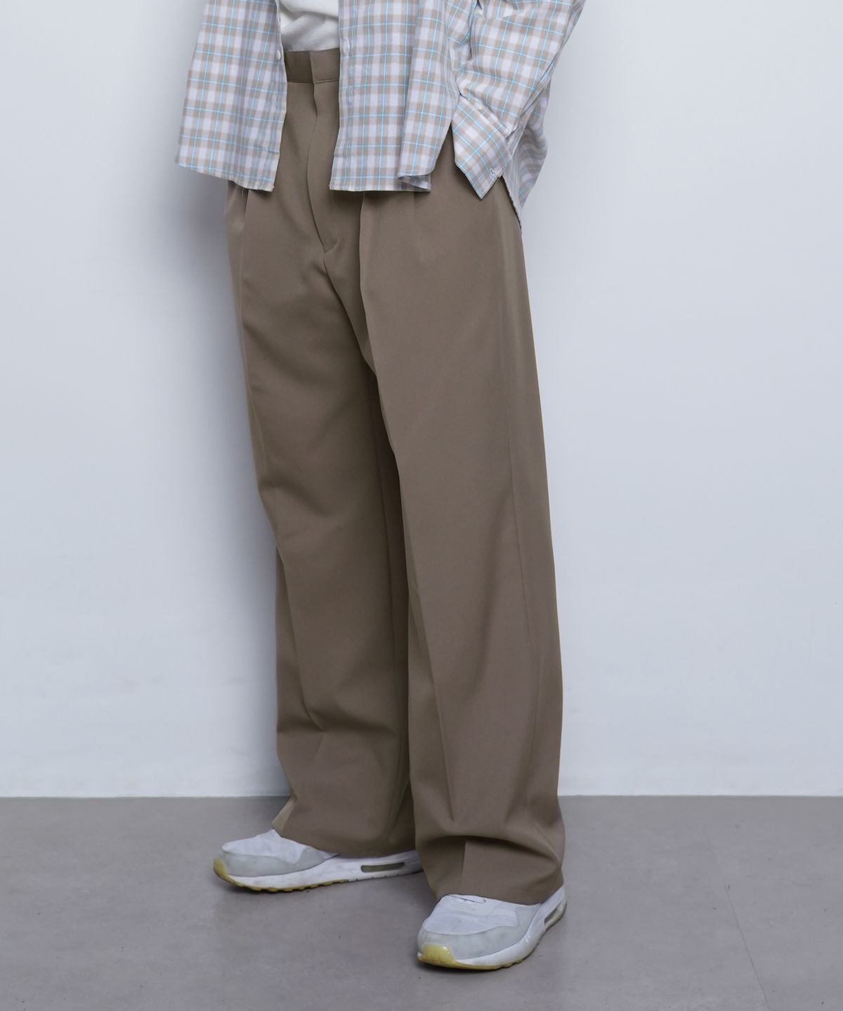 에이본(THE-ABON) M56 over bon setup wide slacks beige