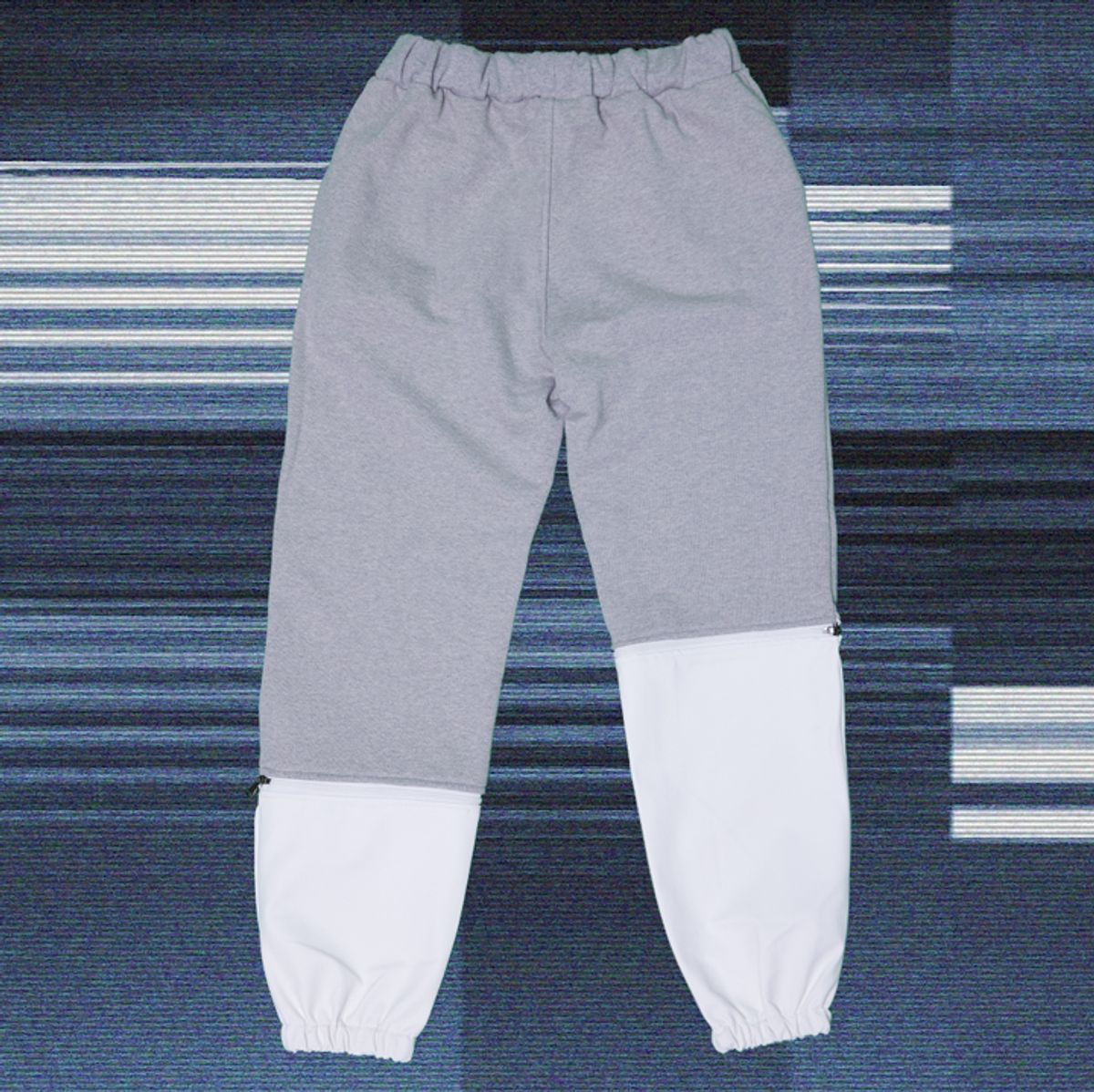 우빙(WOOVING) LEATHER COLORED SWEAT PANTS (WHITE)