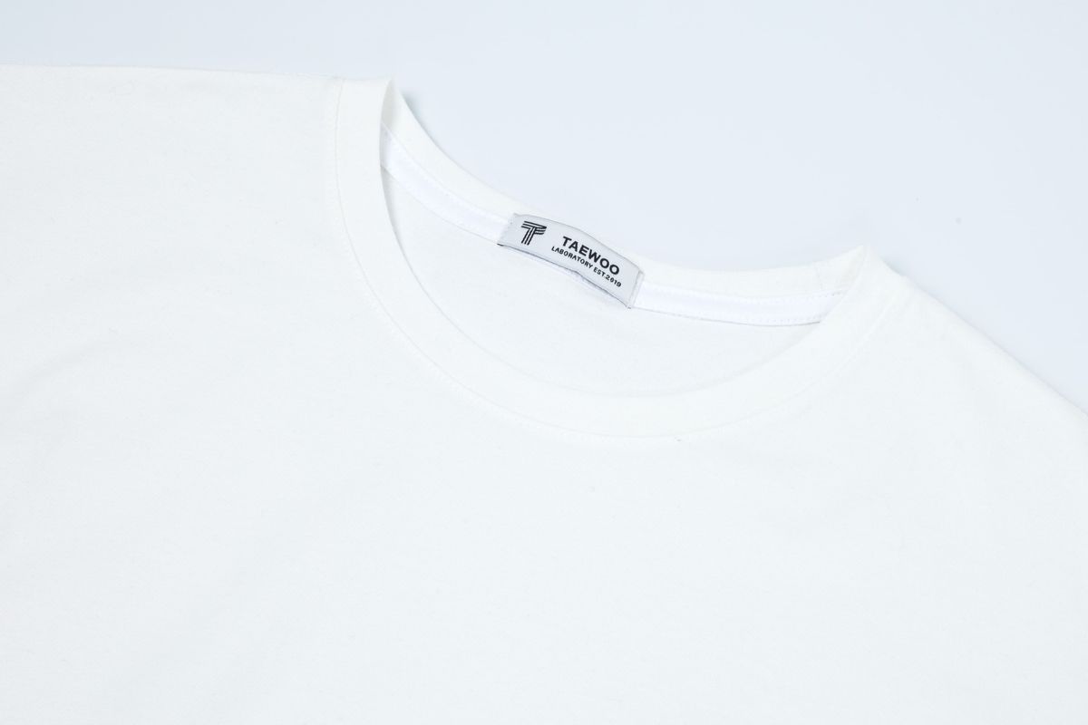 태우(TAEWOO) Havana social club t-shirt White