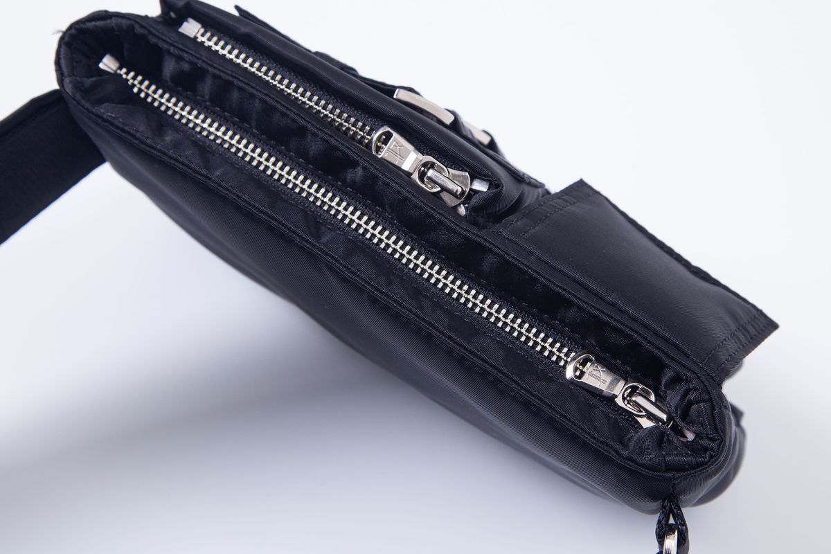 태우(TAEWOO) Double belted cross Bag