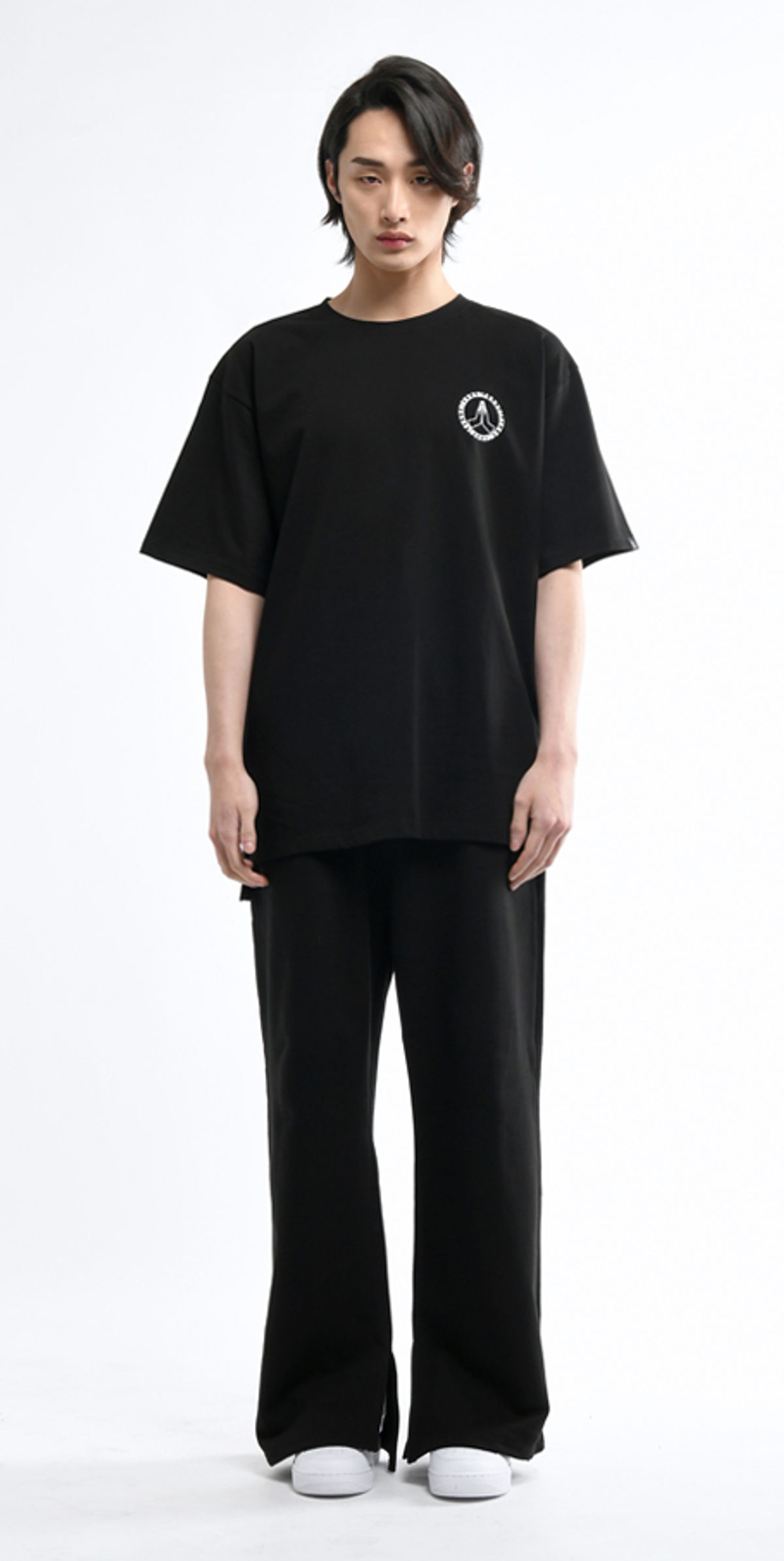 블랙스미(BLEXXME) CIRCLE OVERSIZE FIT SLIT T-SHIRT BLACK