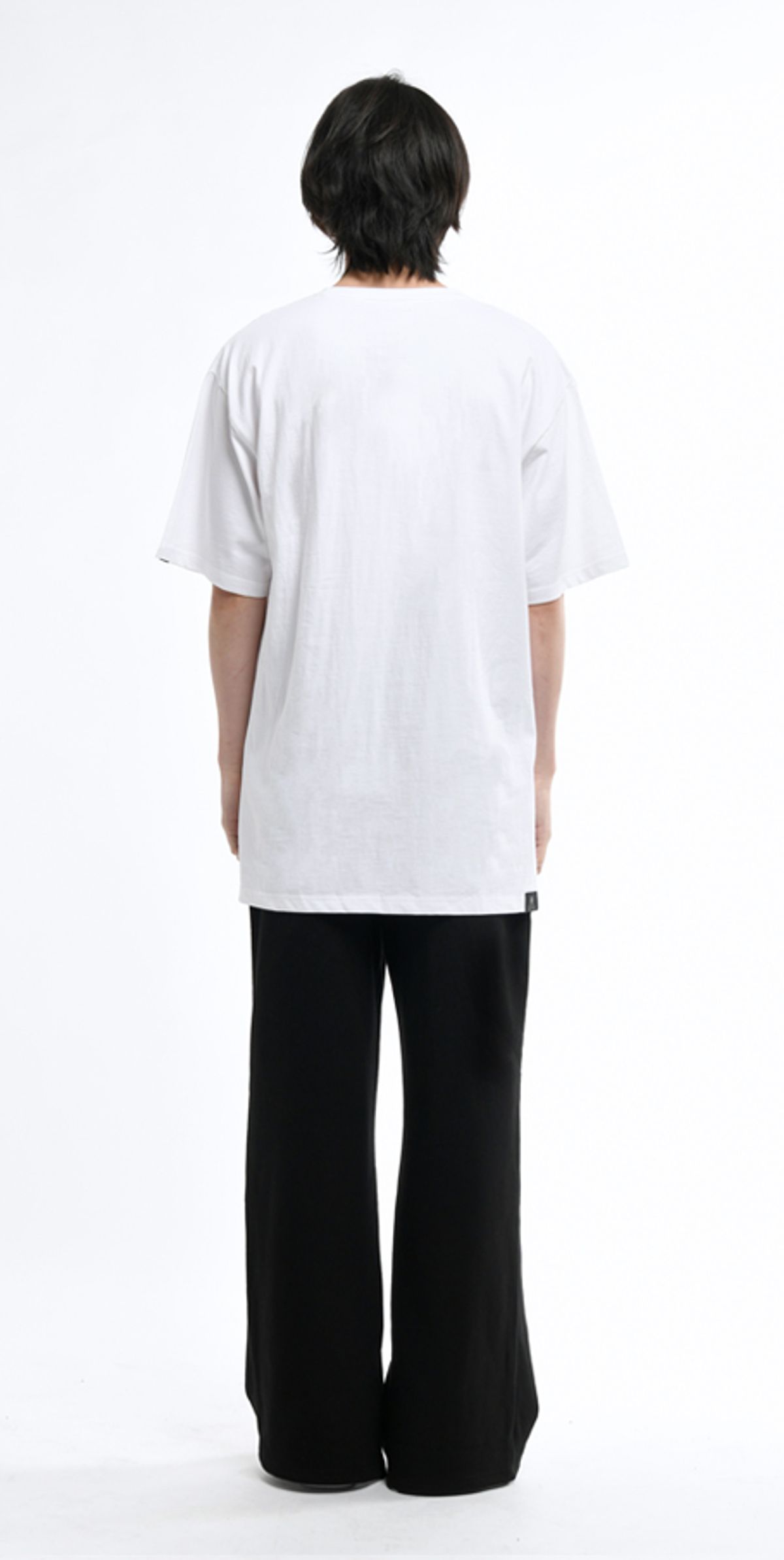 블랙스미(BLEXXME) CIRCLE OVERSIZE FIT SLIT T-SHIRT WHITE