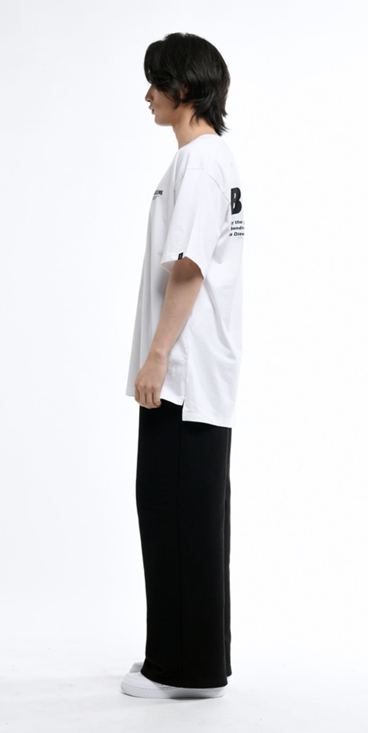 블랙스미(BLEXXME) ONLYILOVE OVERSIZE FIT SLIT T-SHIRT WHITE