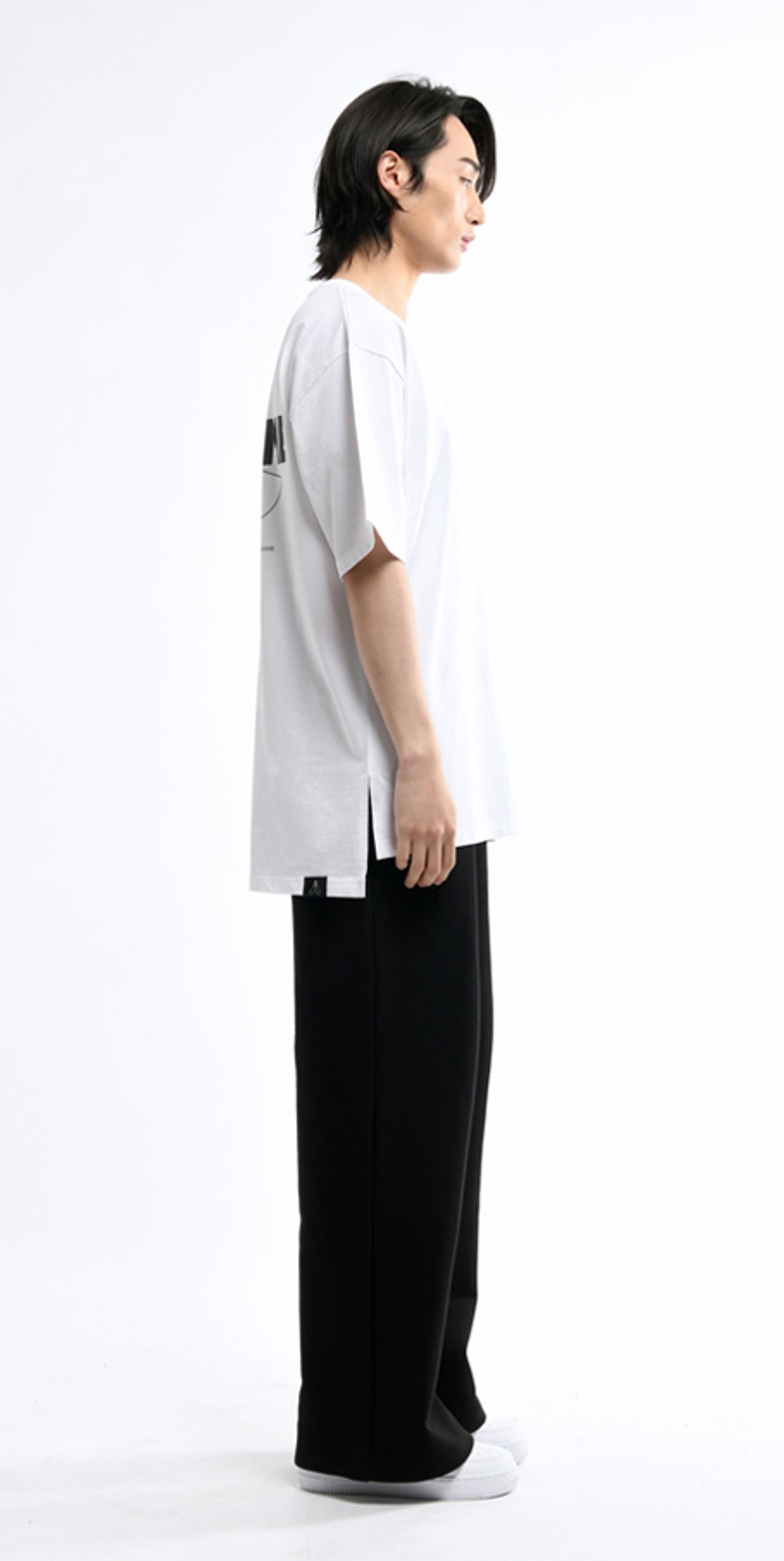 블랙스미(BLEXXME) PRAY OVERSIZE FIT SLIT T-SHIRT WHITE