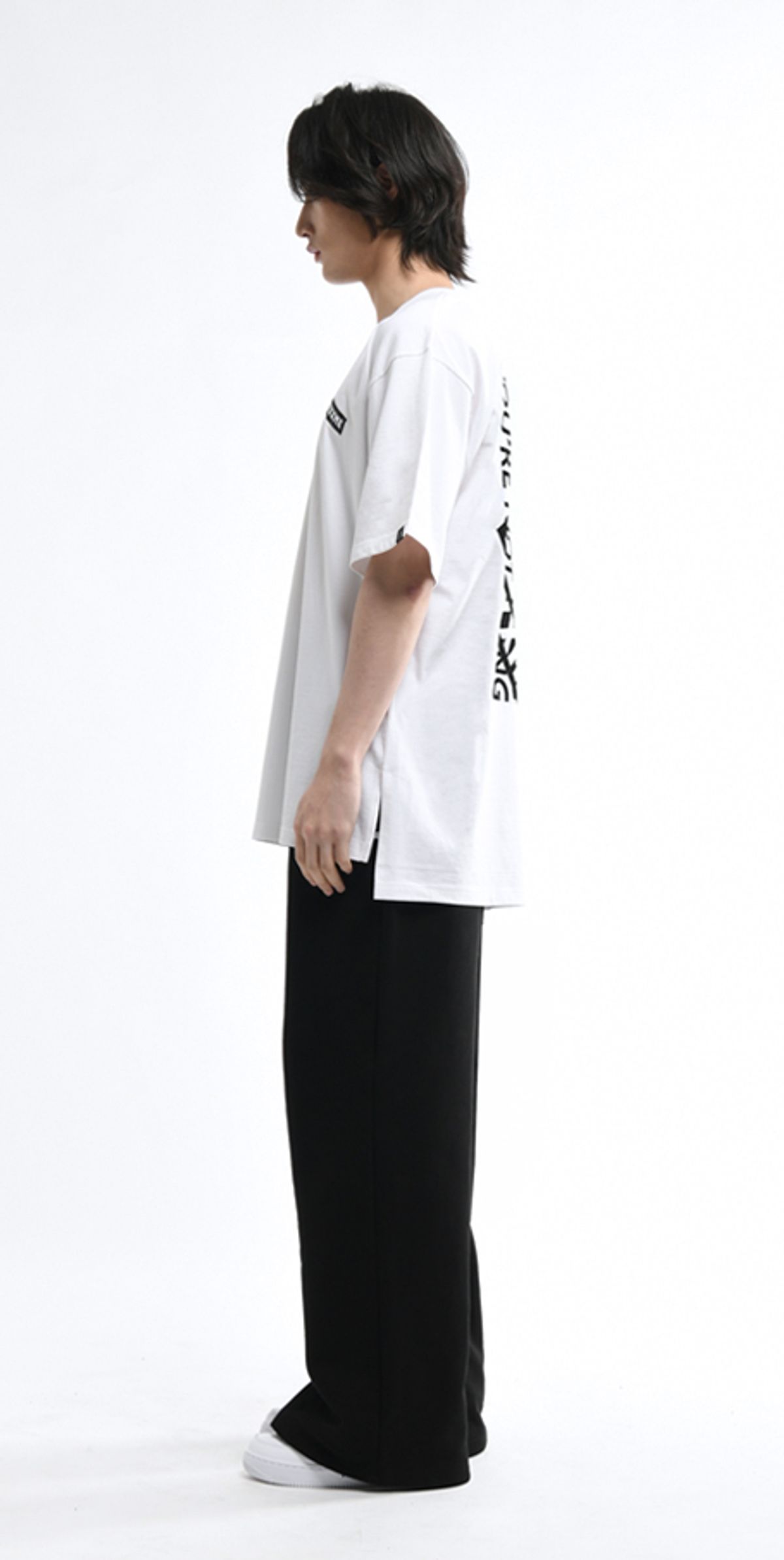 블랙스미(BLEXXME) YOU ARE NOTHING OVERSIZE FIT SLIT T-SHIRT WHITE