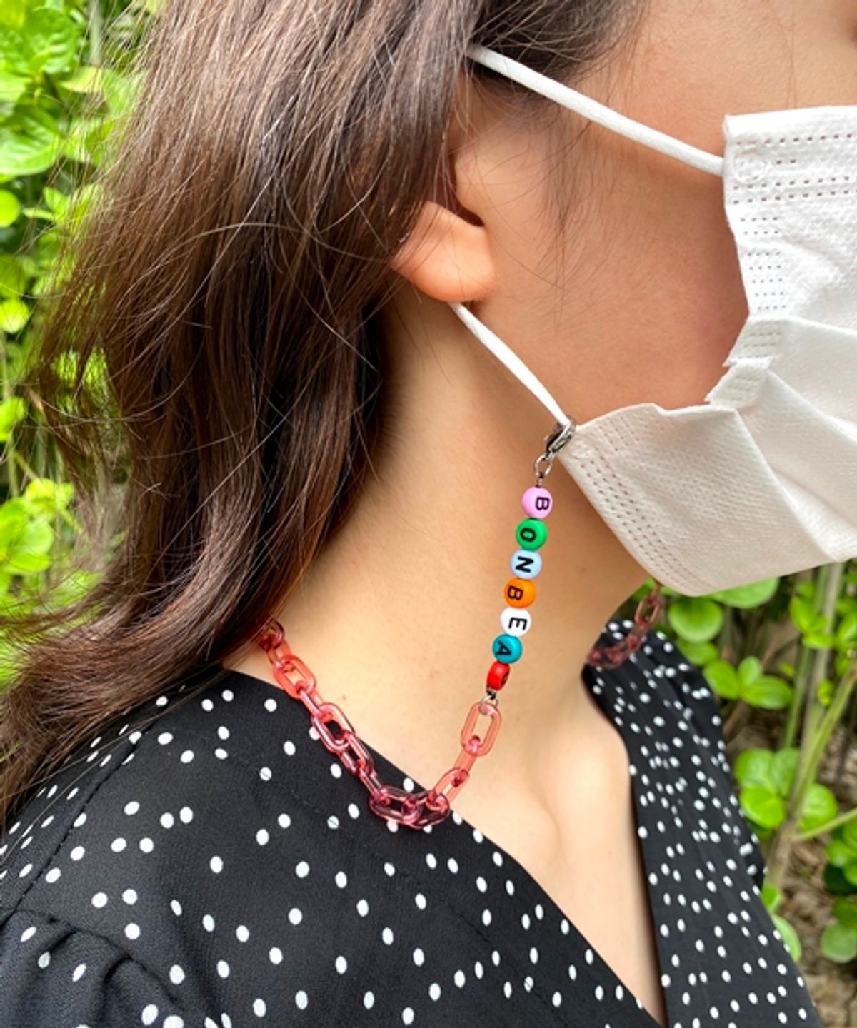 봉보(BONBEAU) Kitsch color initial flower smile chain mask strap 컬러 스마일 이니셜 체인 마스크줄 스트랩