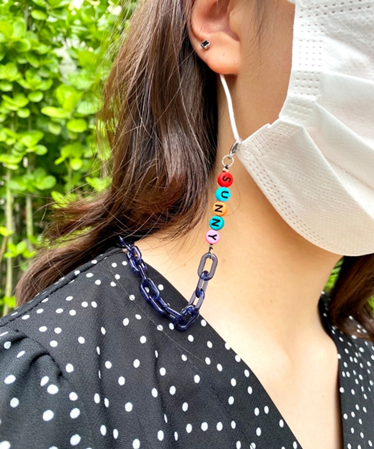 봉보(BONBEAU) Kitsch color initial flower smile chain mask strap 컬러 스마일 이니셜 체인 마스크줄 스트랩