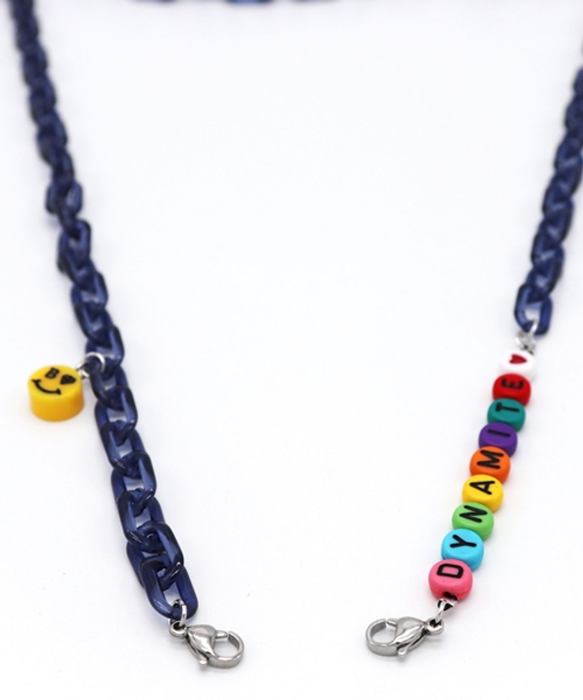 봉보(BONBEAU) Smile color initial acrylic chain mask strap 스마일 이니셜 아크릴 체인 마스크 스트랩
