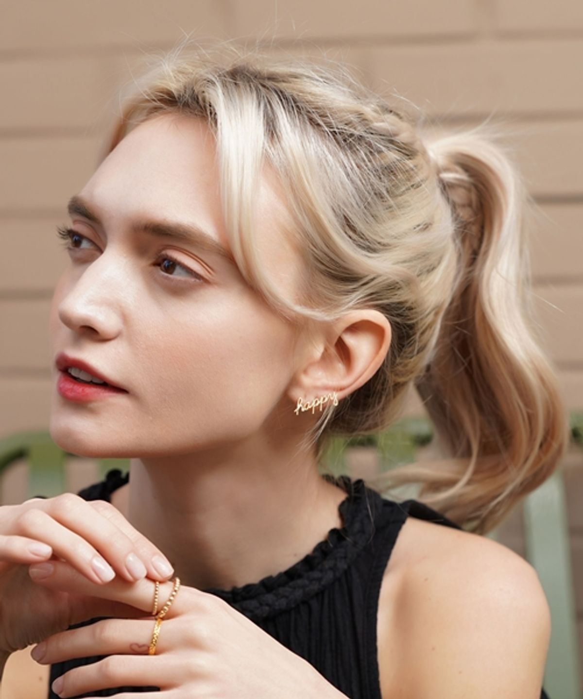 봉보(BONBEAU) Initial twist Earrings 이니셜 꼬임 은침 귀걸이