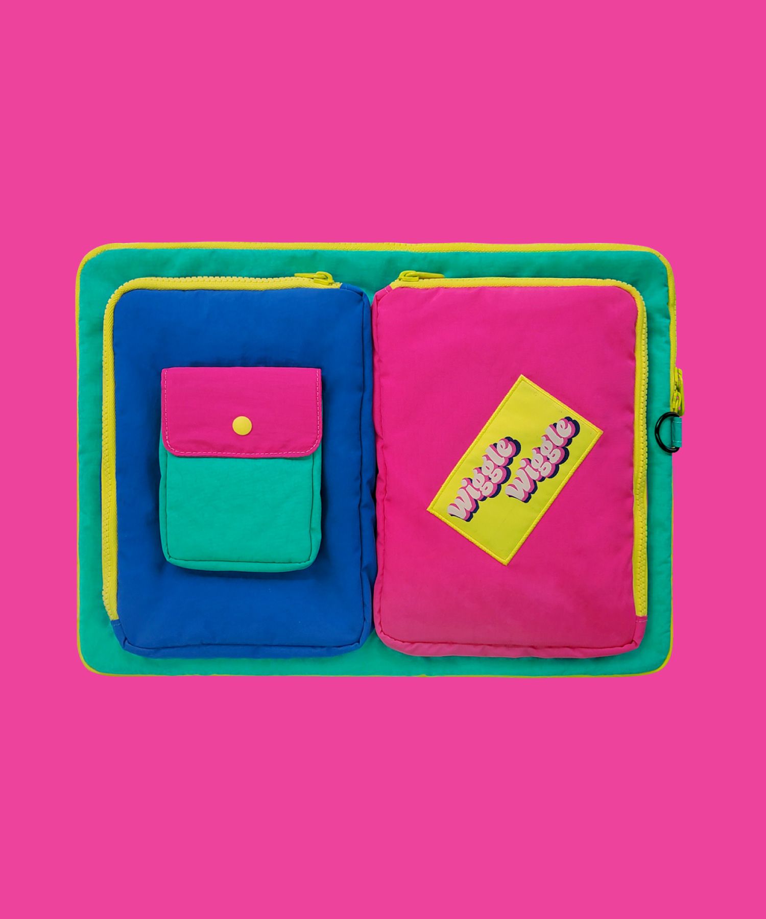 【Wiggle Wiggle】POCKET LAPTOP POUCH MUSINSA | WIGGLE WIGGLE Pocket Laptop Pouch - Green