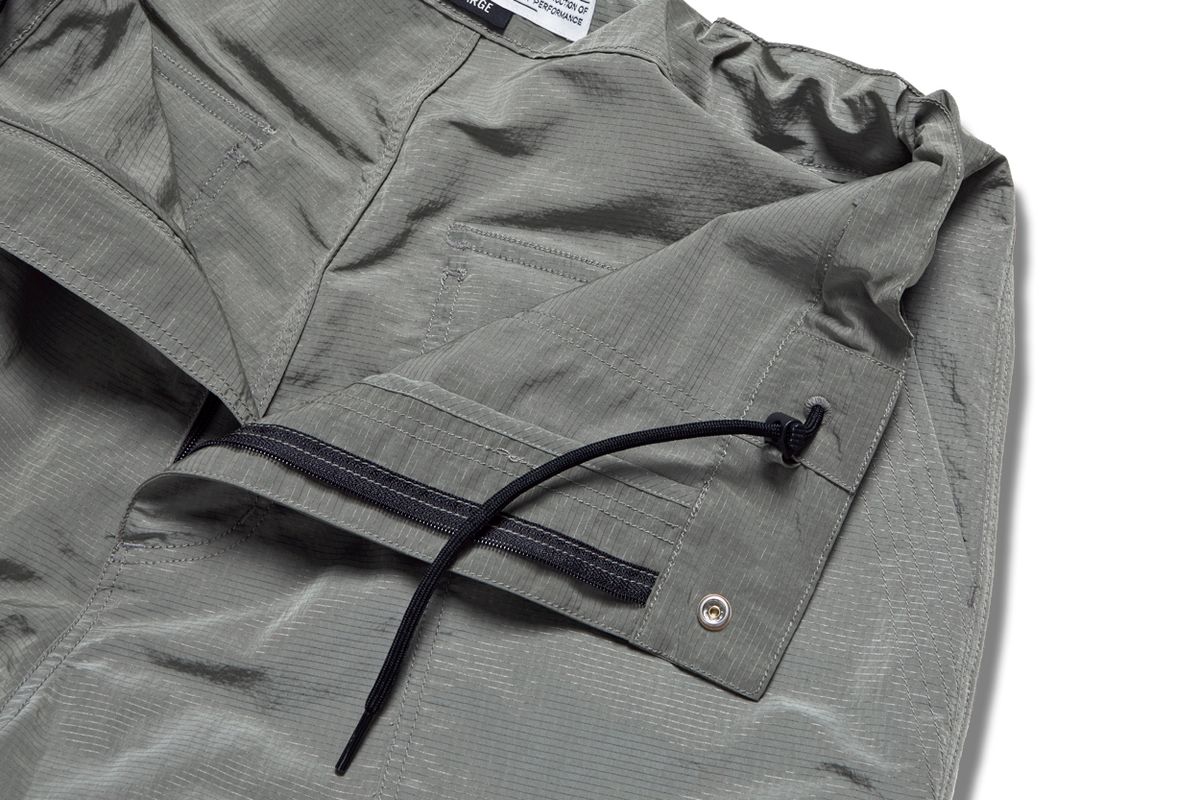 디아프바인(DIAFVINE) DV.LOT 639 Nylon Fatigue Pants -LIGHT KHAKI-