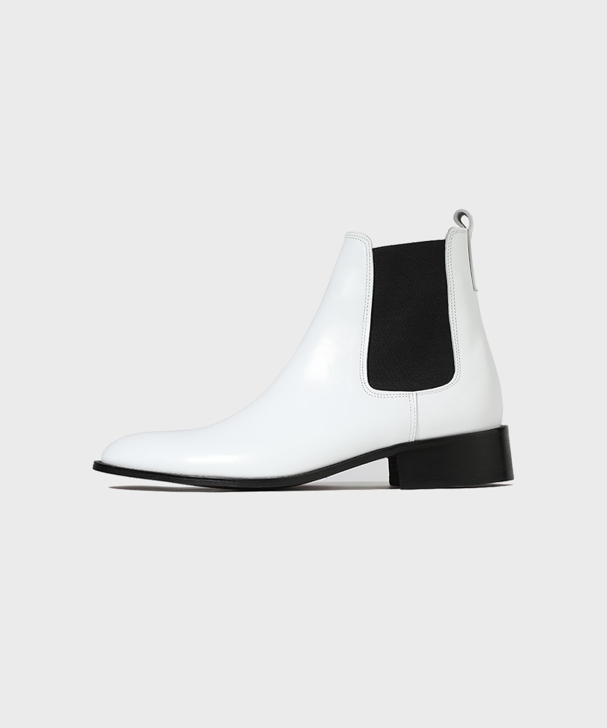 피렌체 아뜨리에(FIRENZE ATELIER) 슬림라인 블랙아웃솔 미니멀 첼시부츠 3332 [CREAM WHITE]