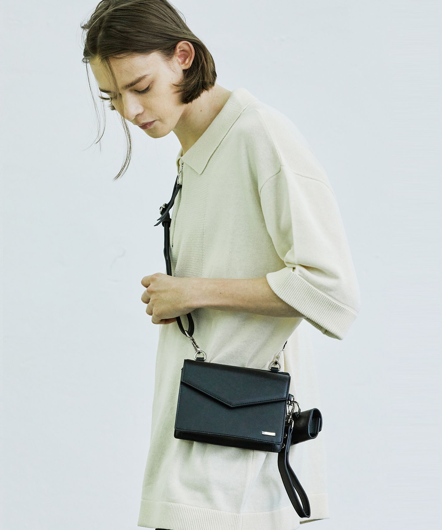 ショルダーバッグ・ポシェット Chelsea Square Leather Minimal Bag Black MUSINSA | SSY Chelsea Square Leather Minimal Bag Black