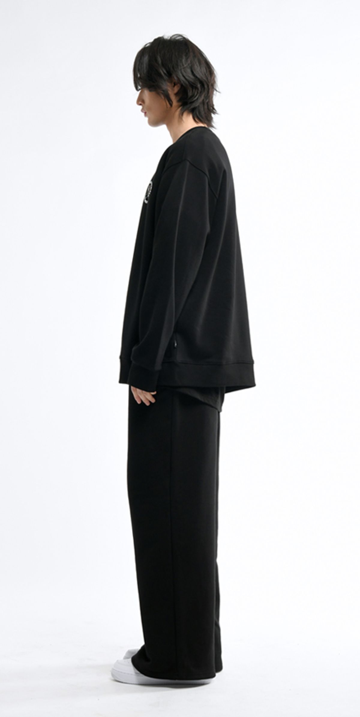 블랙스미(BLEXXME) CIRCLE OVERSIZE FIT SWEAT SHIRT BLACK