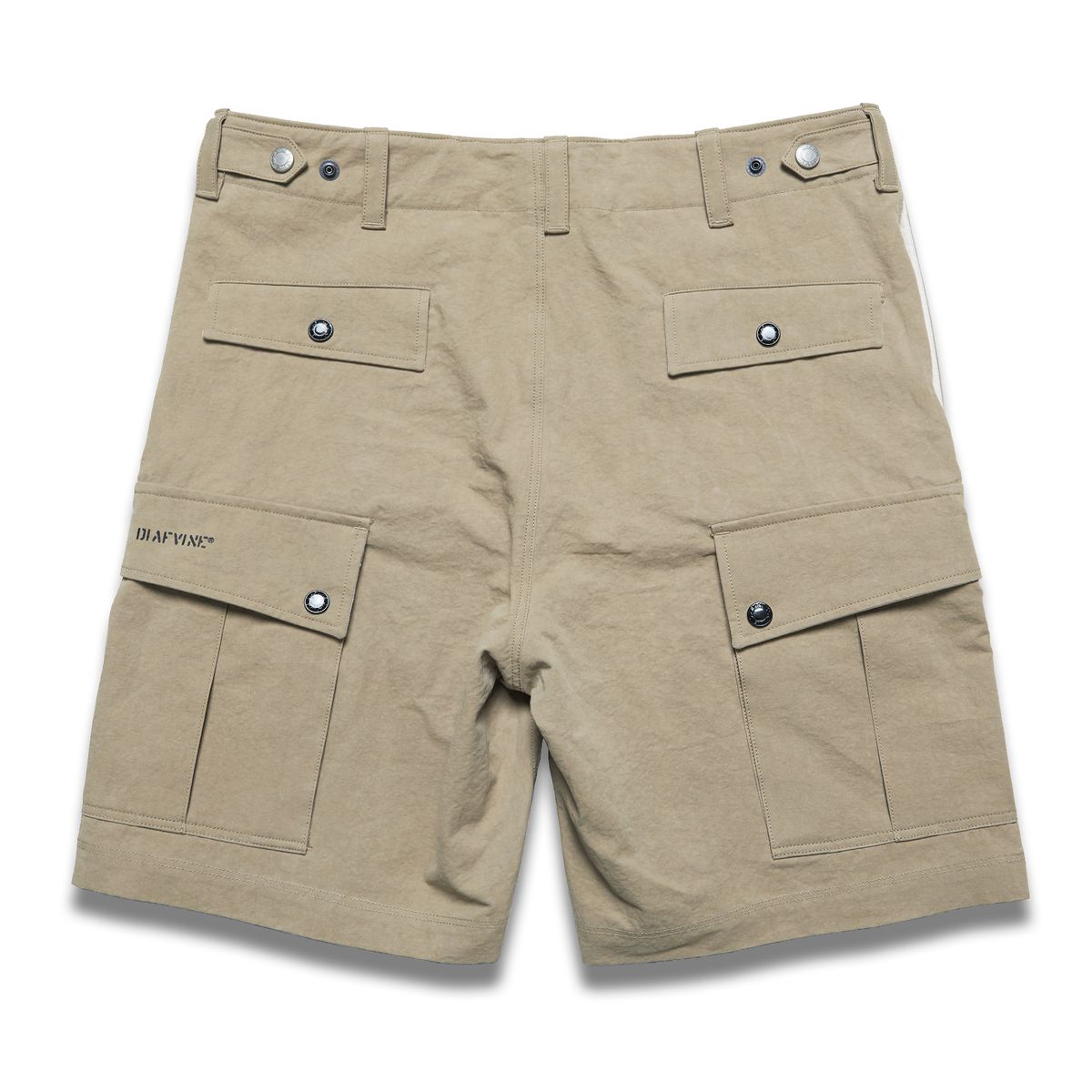 디아프바인(DIAFVINE) DV.LOT 640 Utility Shorts -BEIGE-