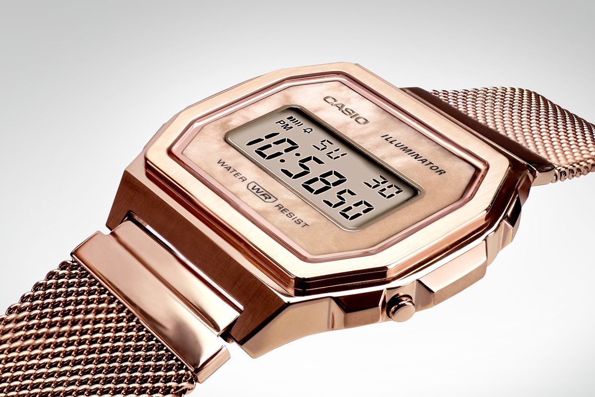 카시오(CASIO) A-1000MPG-9EF