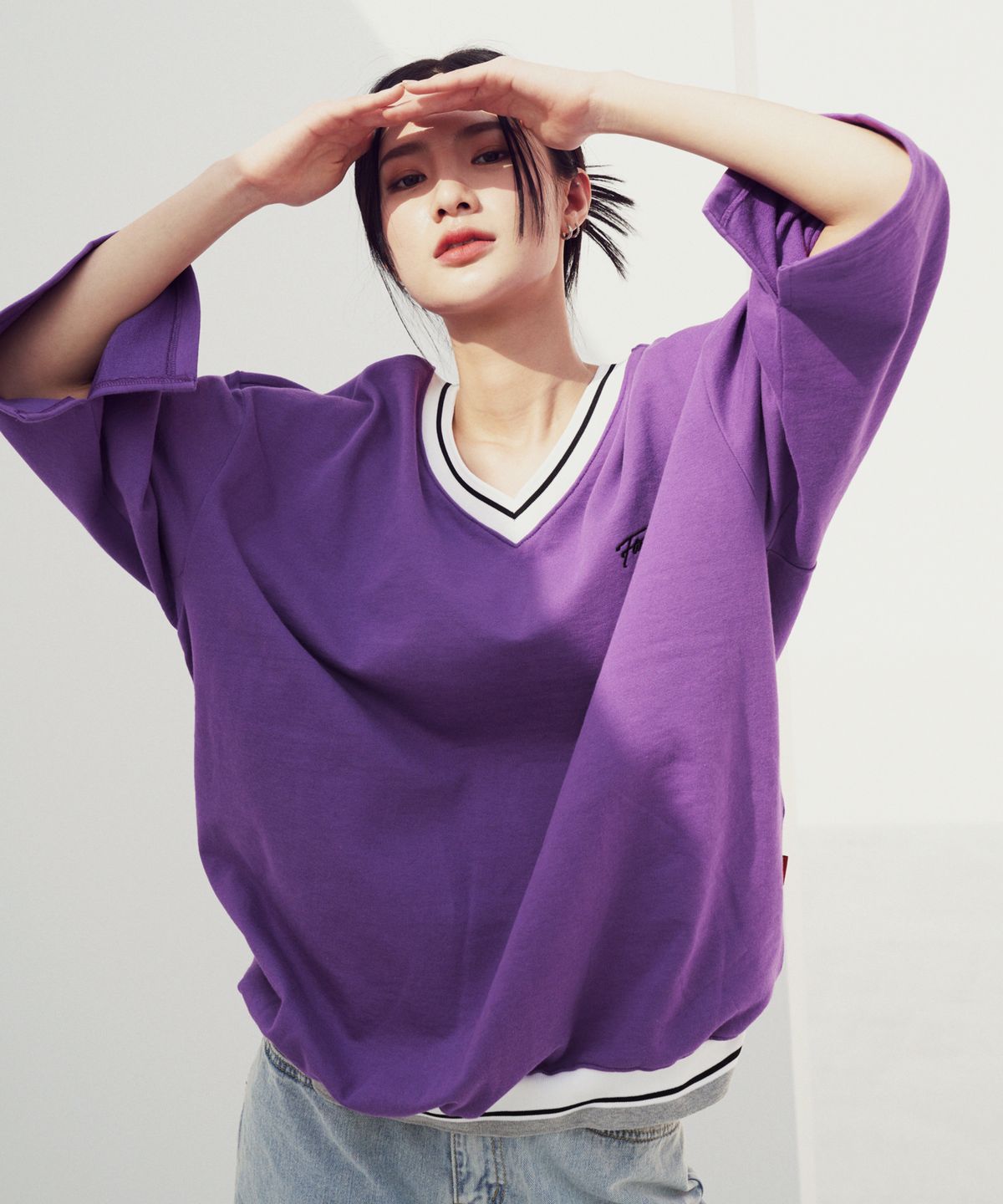 팽고(FANGOH) ST-7부 슬릿 소매 브이넥 맨투맨 purple
