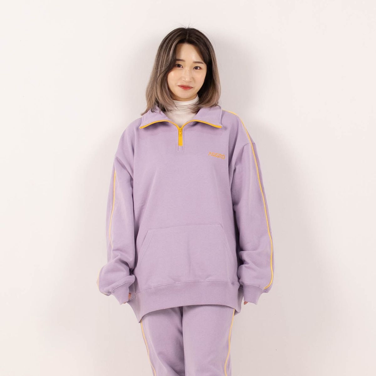 어그로(AGGRO) 소프트 파이핑 아노락 재킷 LILAC