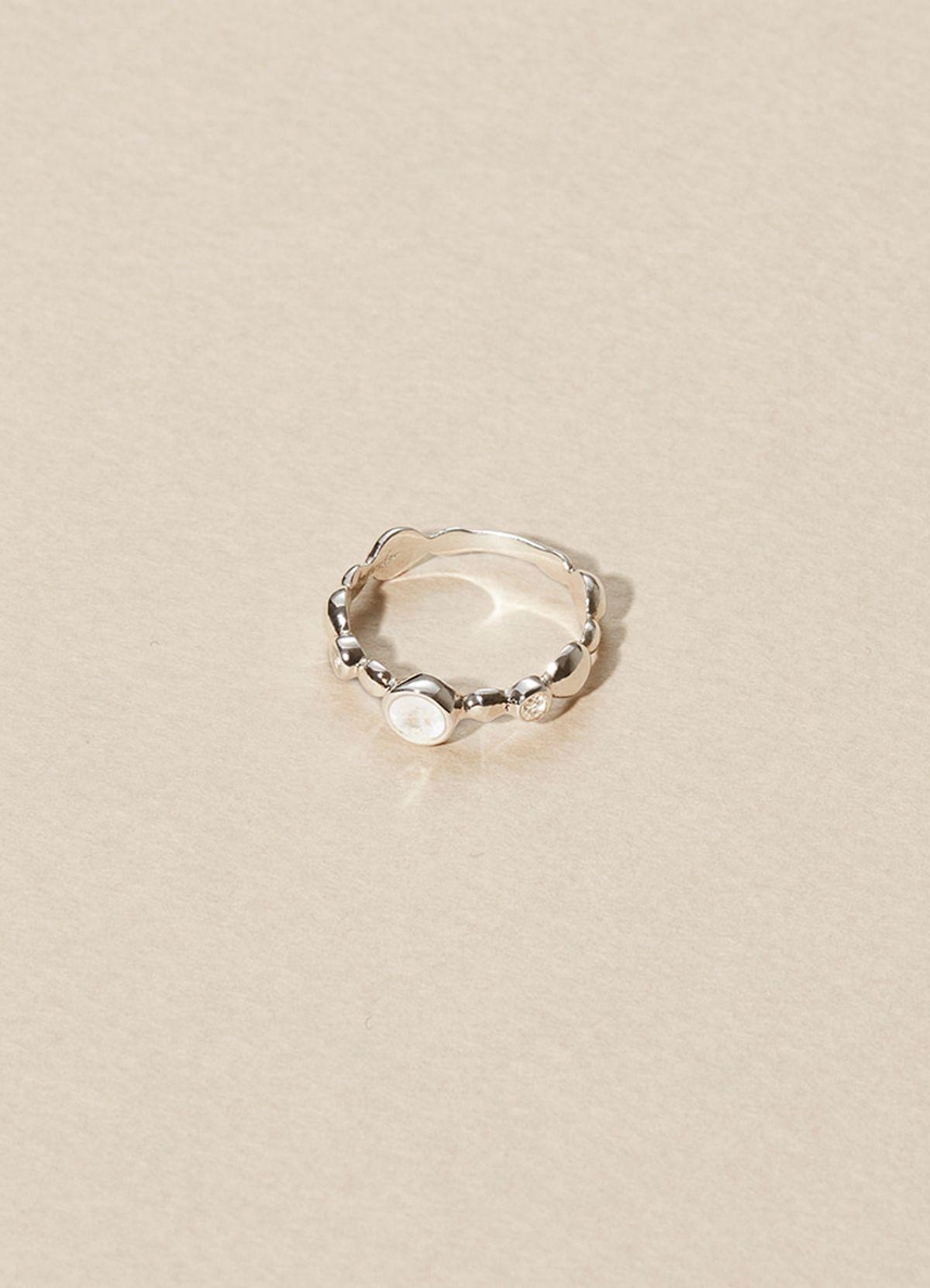 앙쥬오도르(ANGE ODOR) Crystal Stone Ring