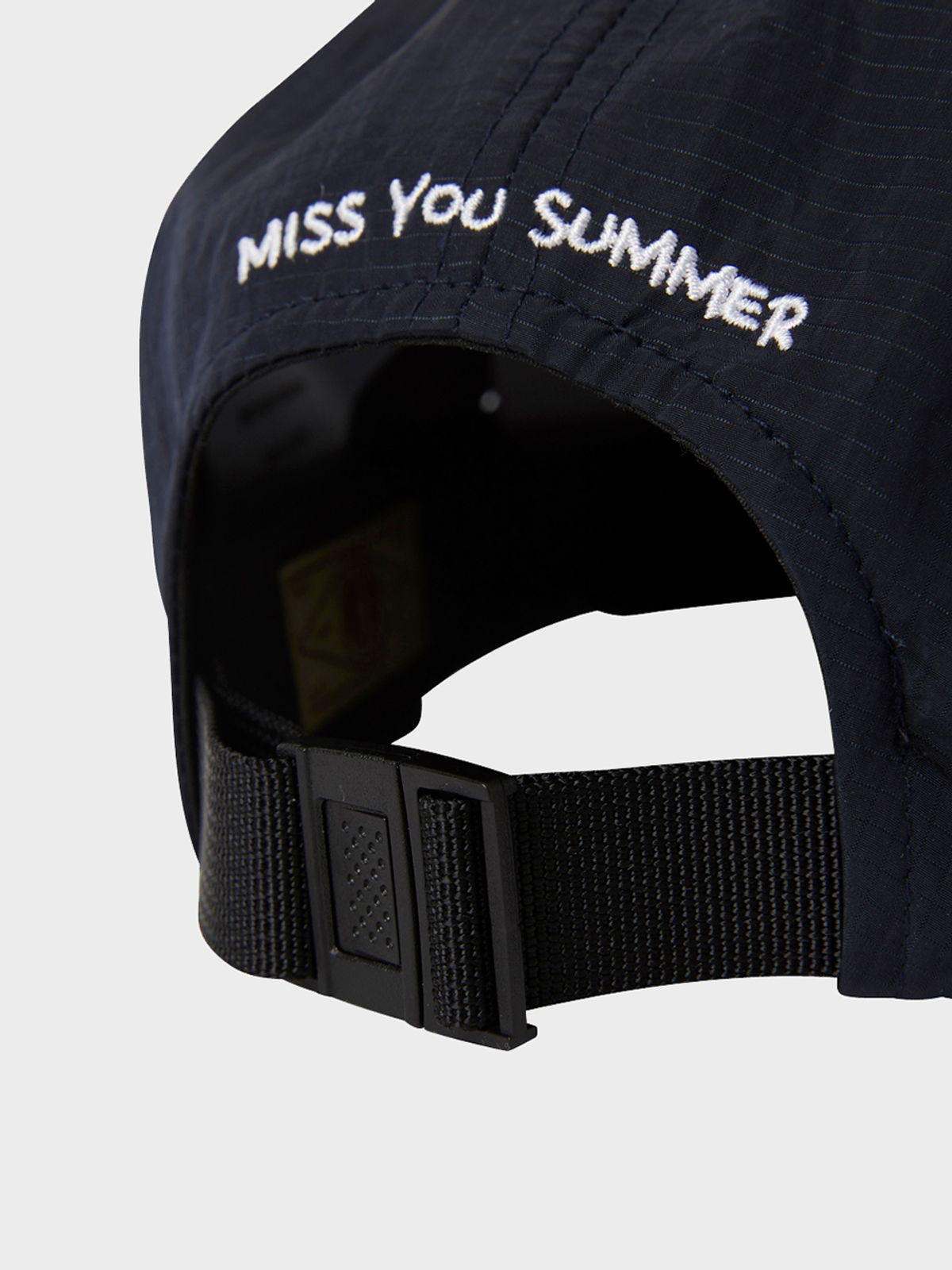 아카우(AKAW) 오버핏 클래식 캠프캡 립스탑(다크 네이비)