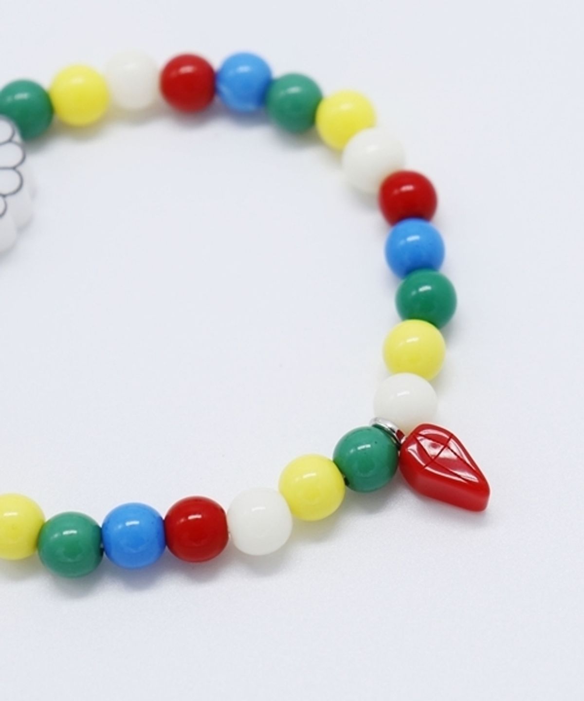 봉보(BONBEAU) Kitsch daisy beads Bracelet 키치 데이지 비즈팔찌